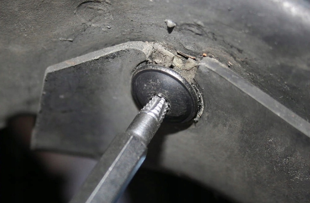 WYKRĘTAKI USUWANIE ŚRUB USZKODZONYCH HEX H1,5-H10 Marka inna