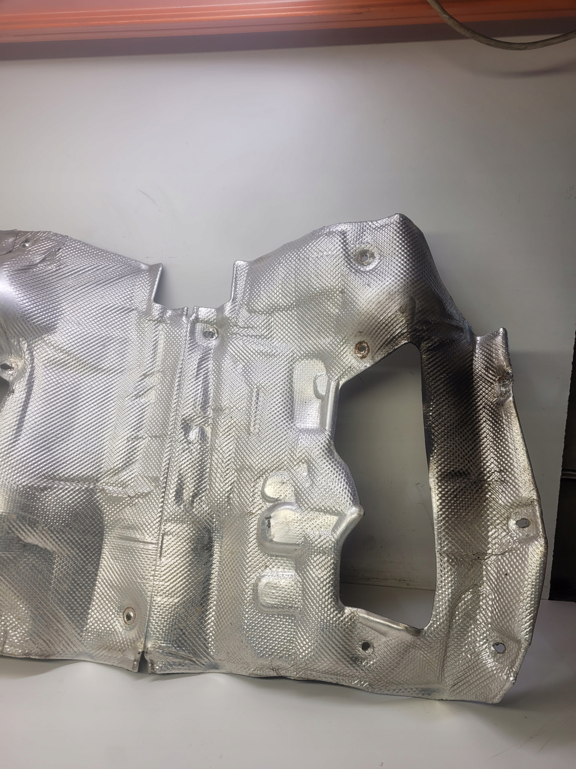 Blende Abdeckung TERMICZNA TUNELU AUDI A4 B9 A5 8W0803979F
