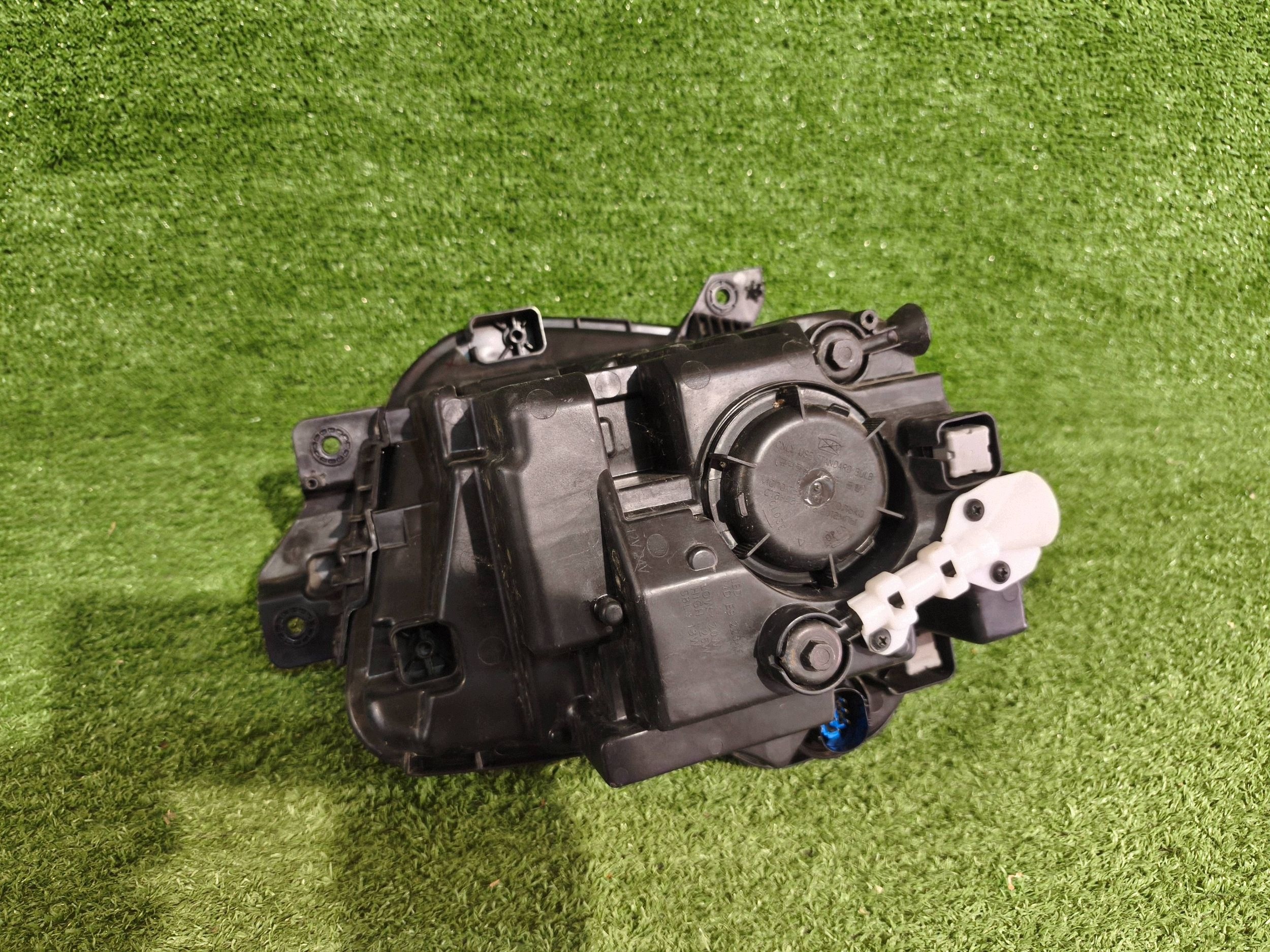 REFLEKTOR right front HYUNDAI TUCSON IV 20- FULL LED NR.R1463