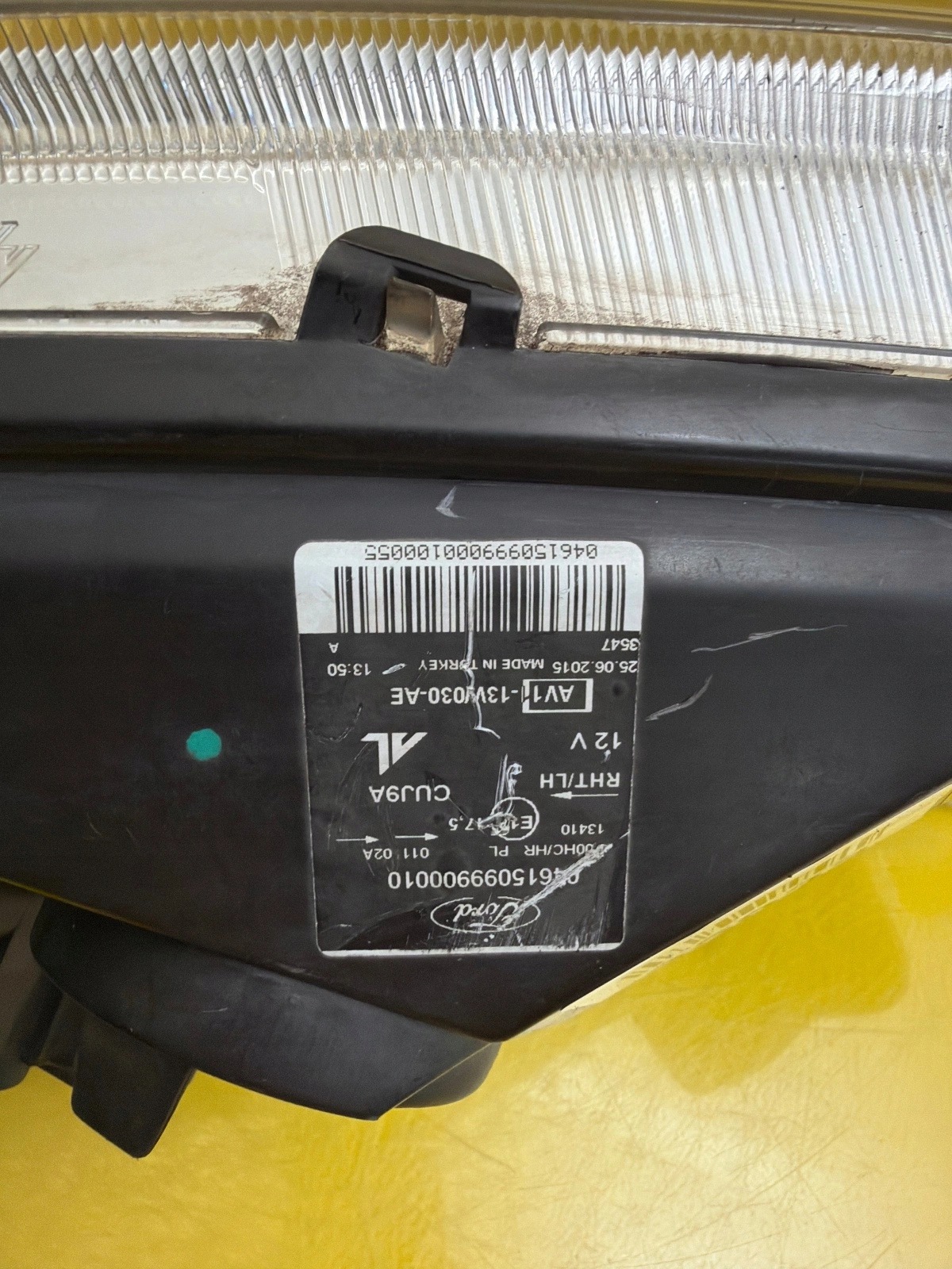 light left Ford B-Max B Max AV11-13W030-AE normal 2012-2017