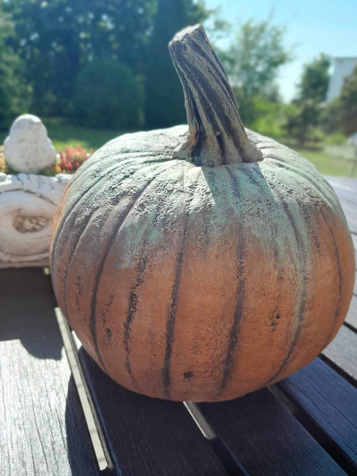 Ozdoba betonowa Dynia dekoracja Hand made malowana Typ dodatek dekoracyjny