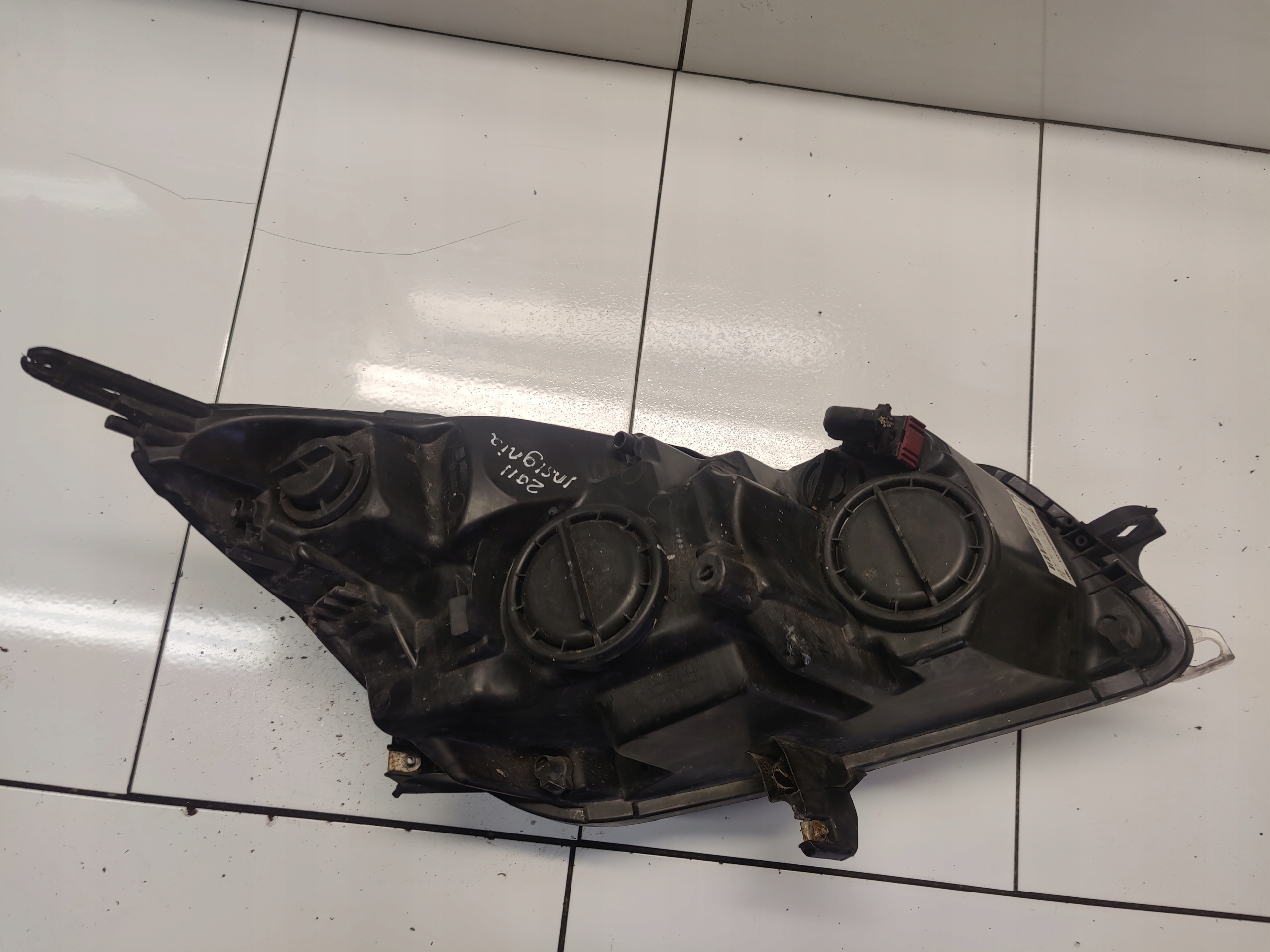 OPEL INSIGNIA A light left left front 13226780 UK ANGLIA
