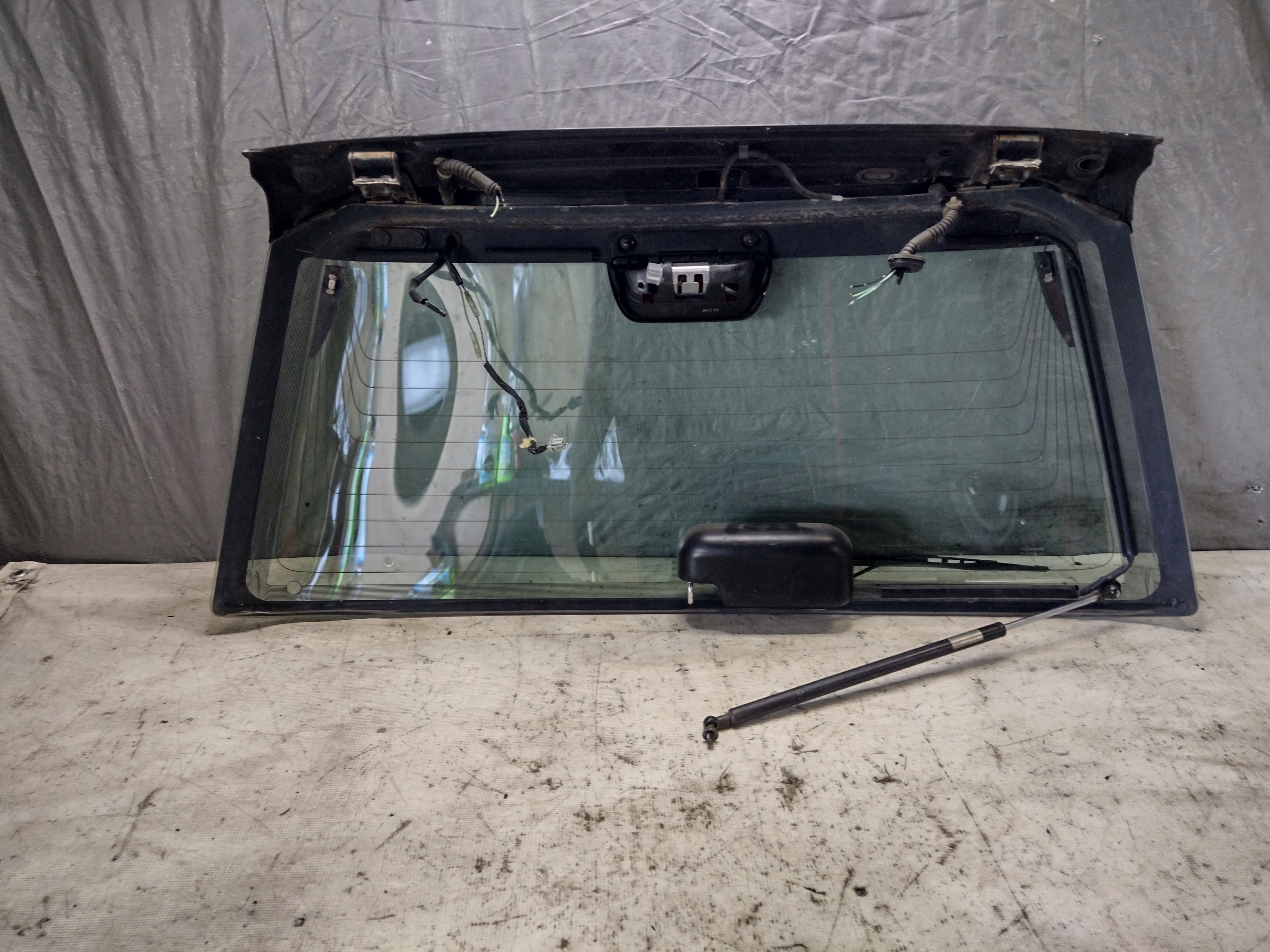 window bonnet boot Honda CR-V and 1lift