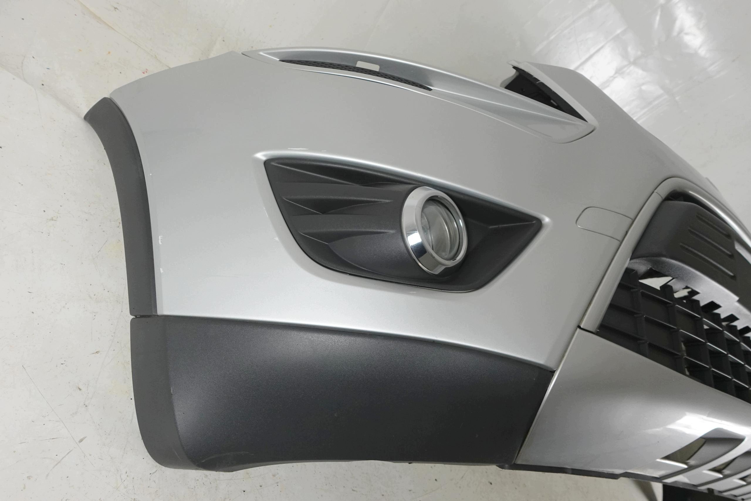 bumper front front FORD KUGA and MK1 08-12 08 O8 2008-2012 8V41-17757-A