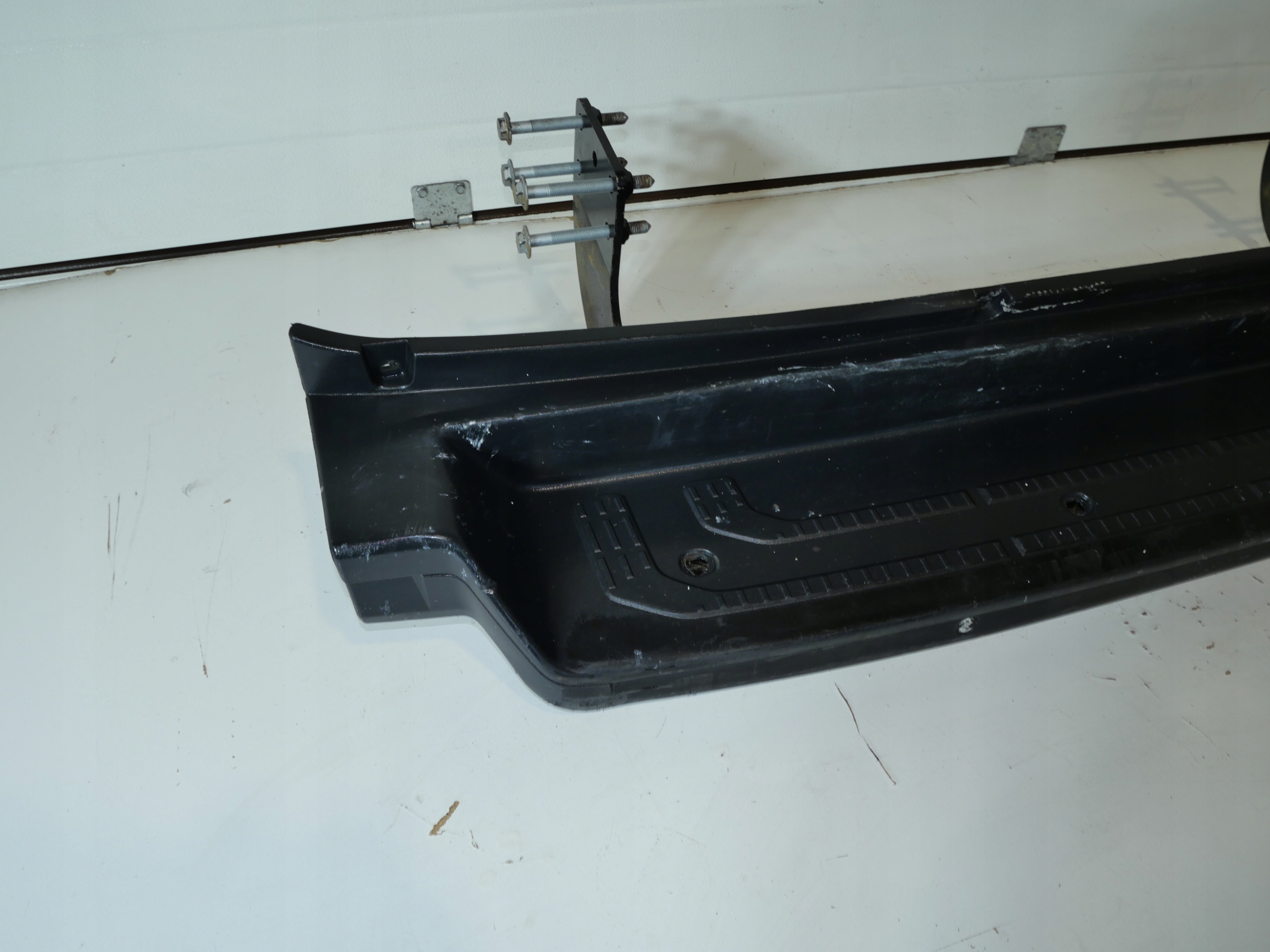 VW CRAFTER II MAN TGE STOPIEN threshold rear rear part 7C0804665F PDC