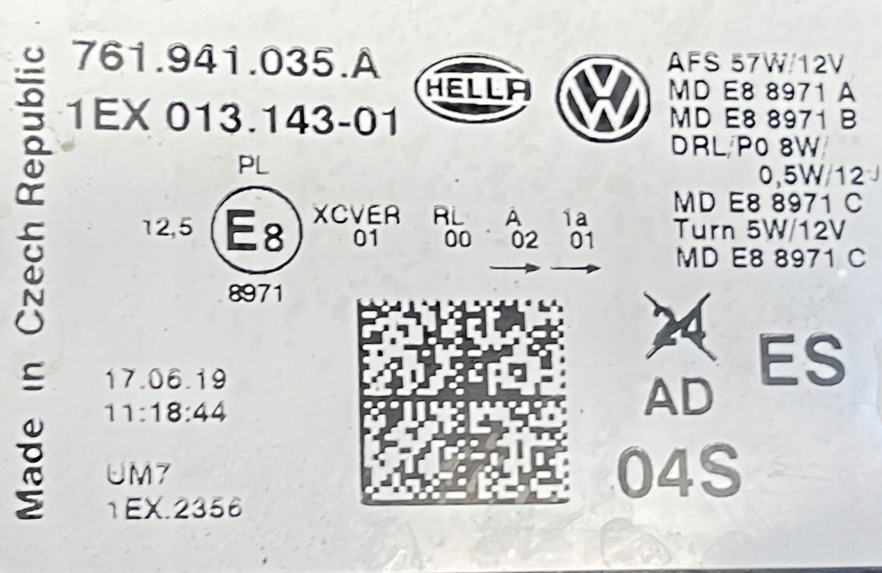 VW TOUAREG III 760 761 2018- left light front front FULL LED 761941035A