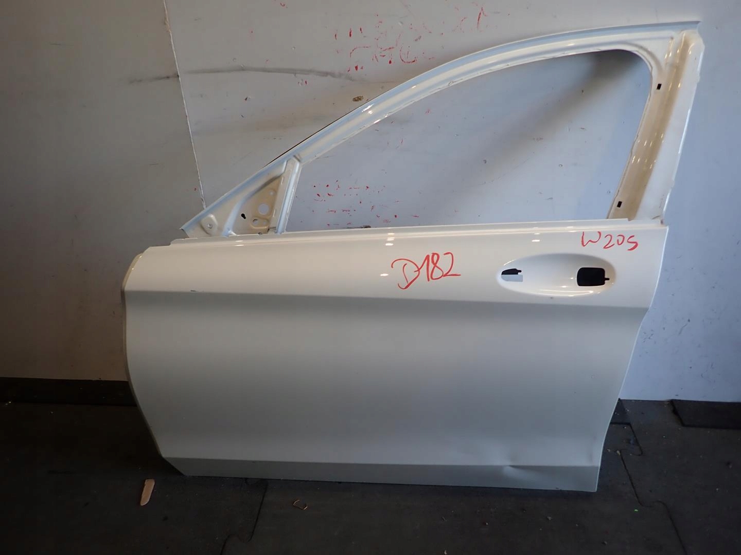 door front front left MERCEDES C-KLASA W205 2014- A2057207906