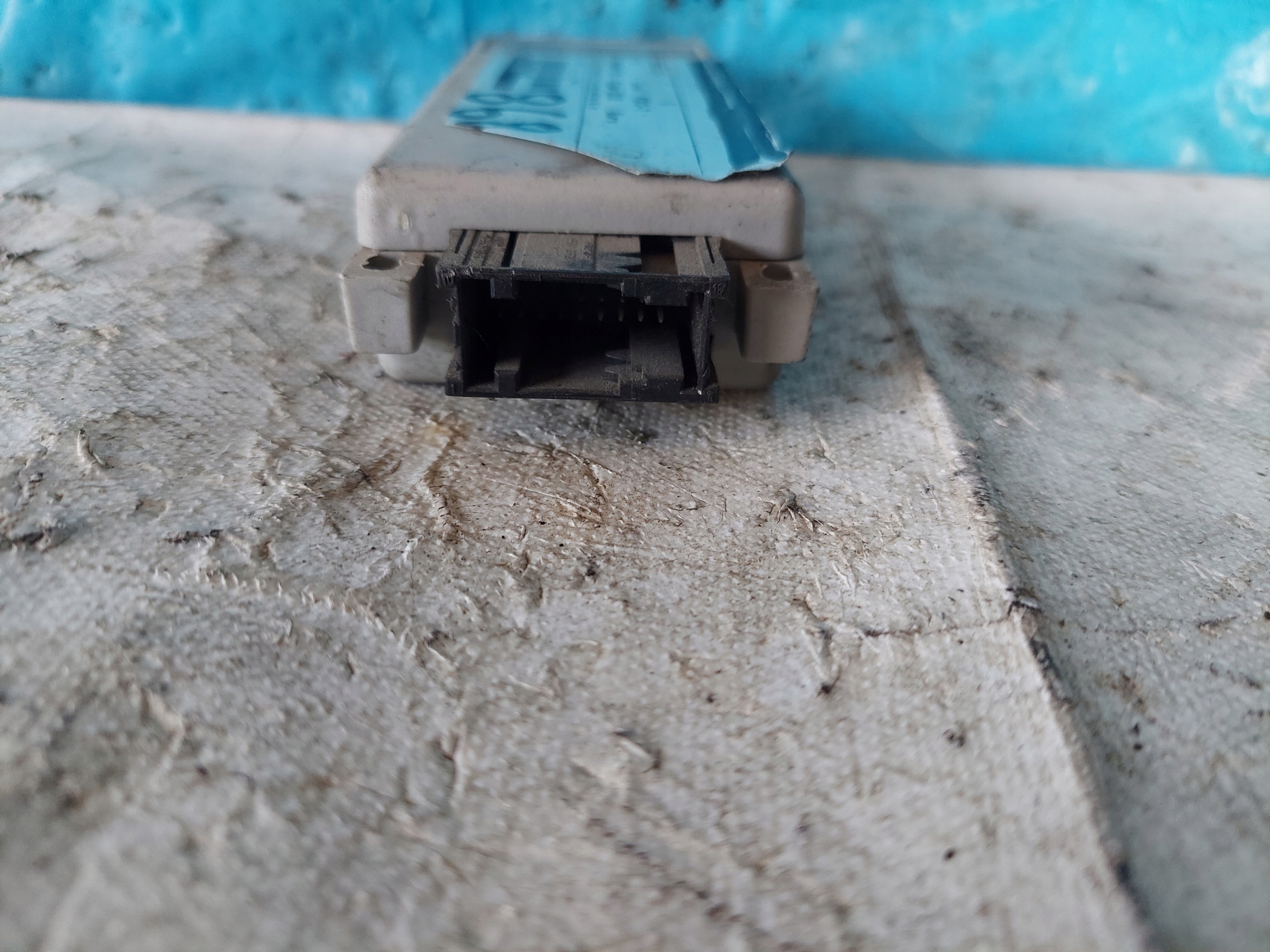 VW T5 7H0035729B module TELEFONU