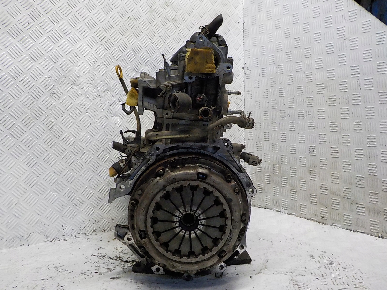 TOYOTA YARIS COROLLA engine 1.4 D-4D 75 KM 1ND