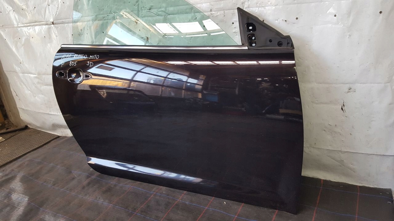 door front front right 805 Alfa Romeo Mito