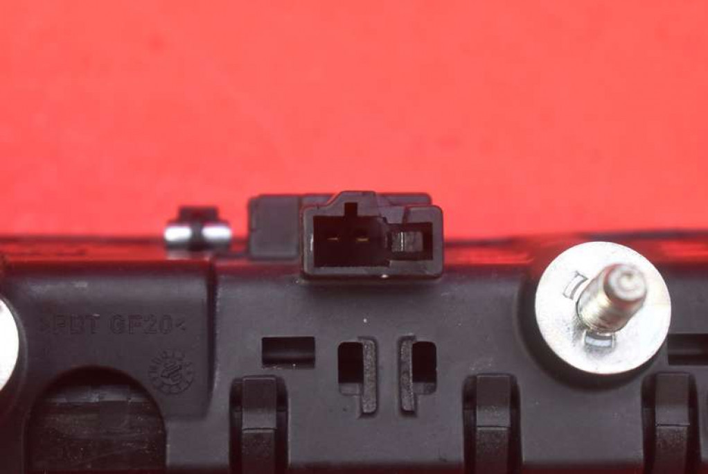 handle button bonnet rear part 5N0827566B AUDI A4 B8 KOMBI 07-11