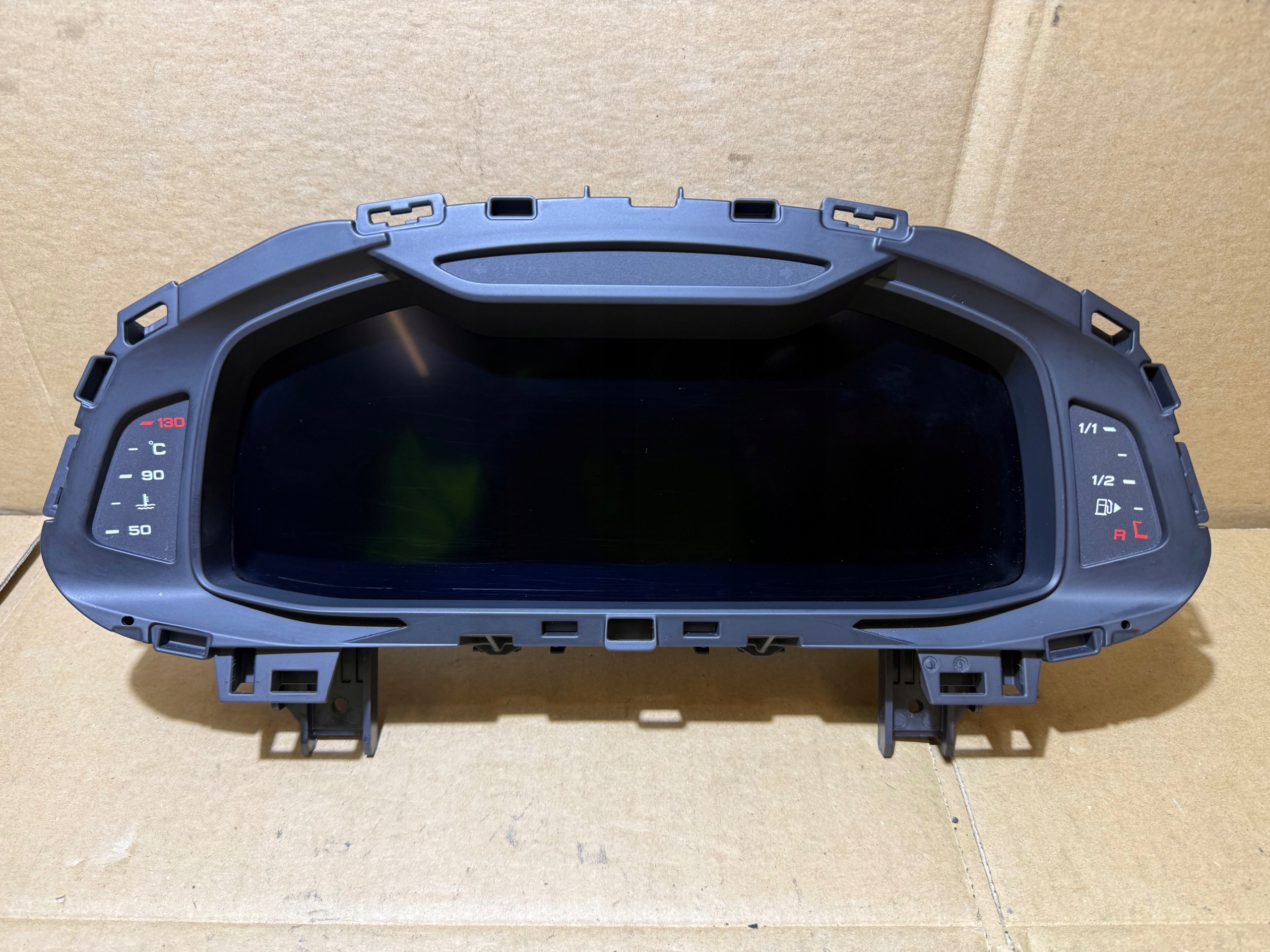 AUDI A6 C8 dials dials VIRTUAL COCKPIT 4K0920790C