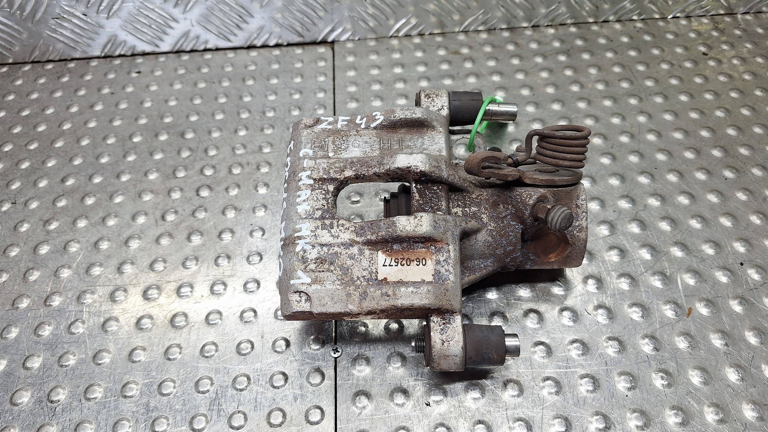 caliper brake left rear part FORD FOCUS MK2 C-MAX MK1