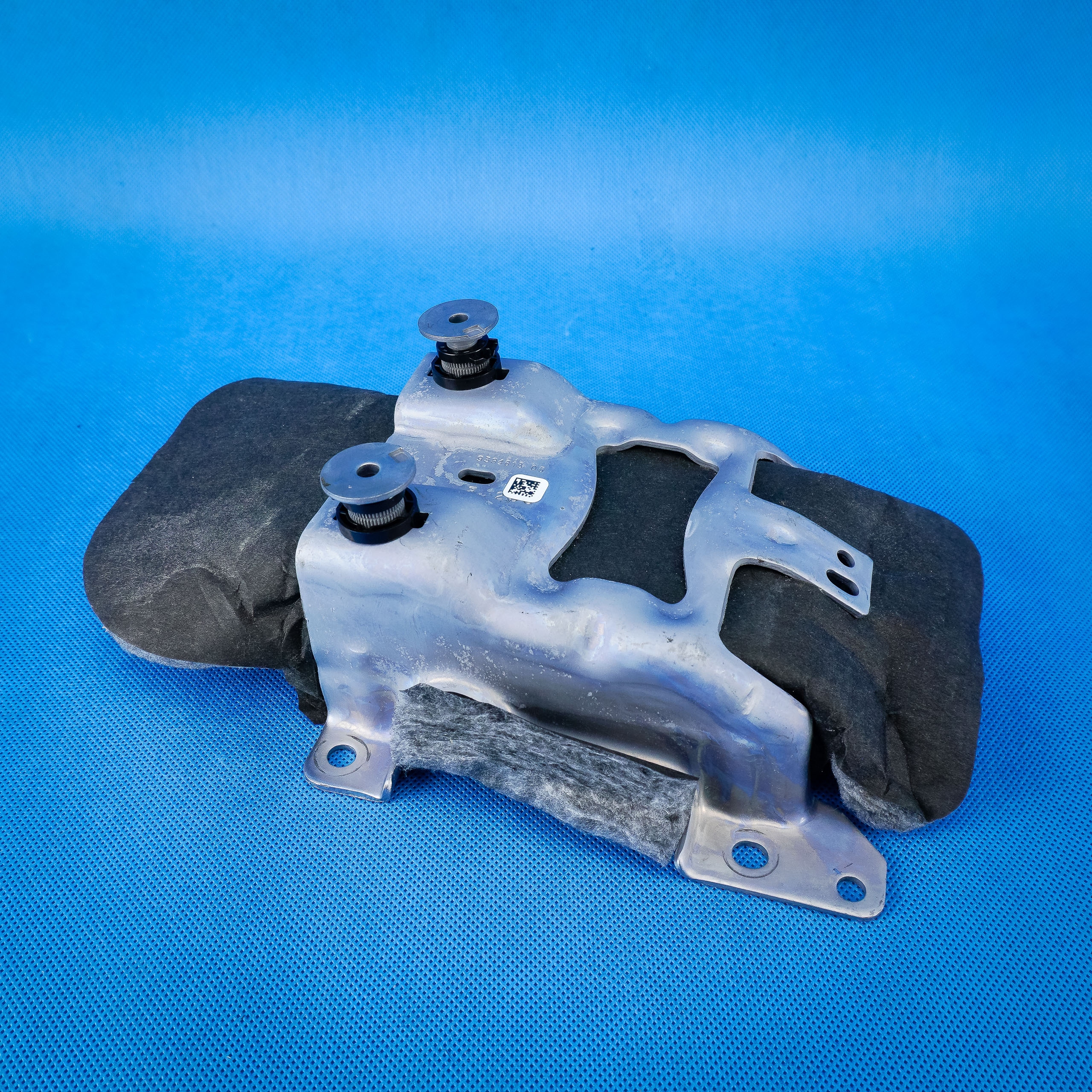 bracket tunnel middle BMW X3 G01 X4 G02 51169384613 9384613