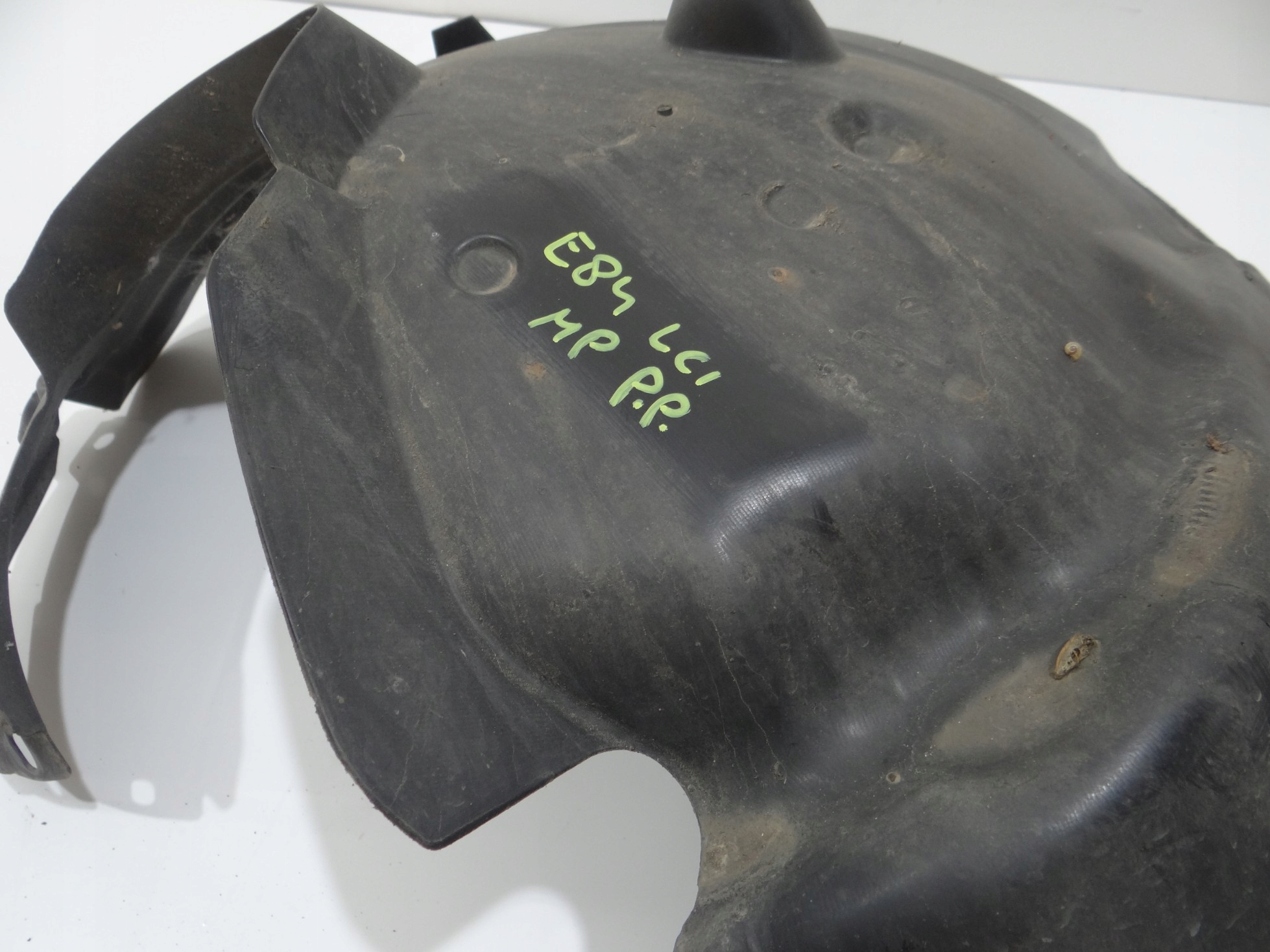 mudguard right front BMW X1 E84 LCI M PAKIET 7312420 (16707875)