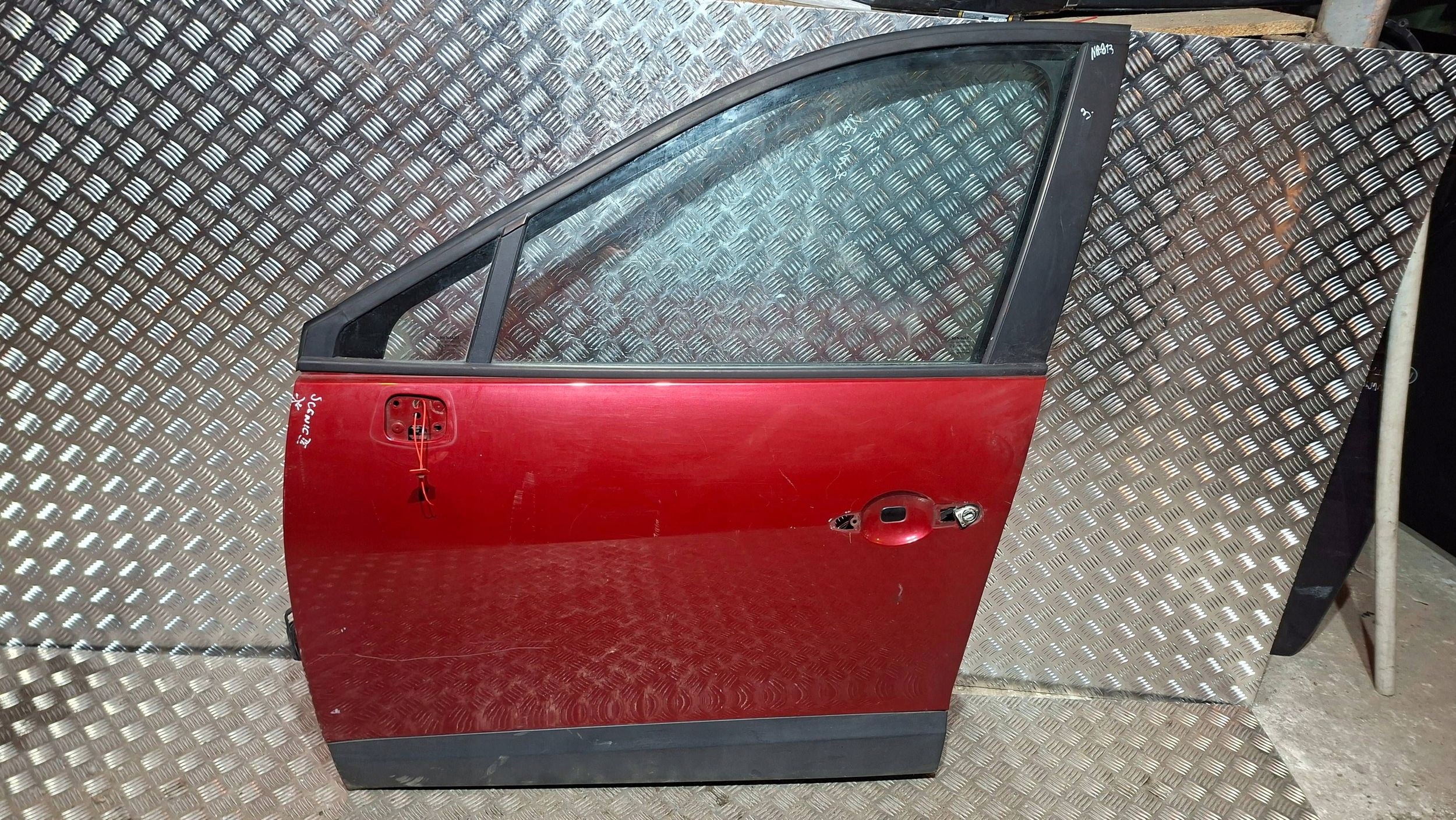 dveře levé předek RENAULT SCENIC III 2009