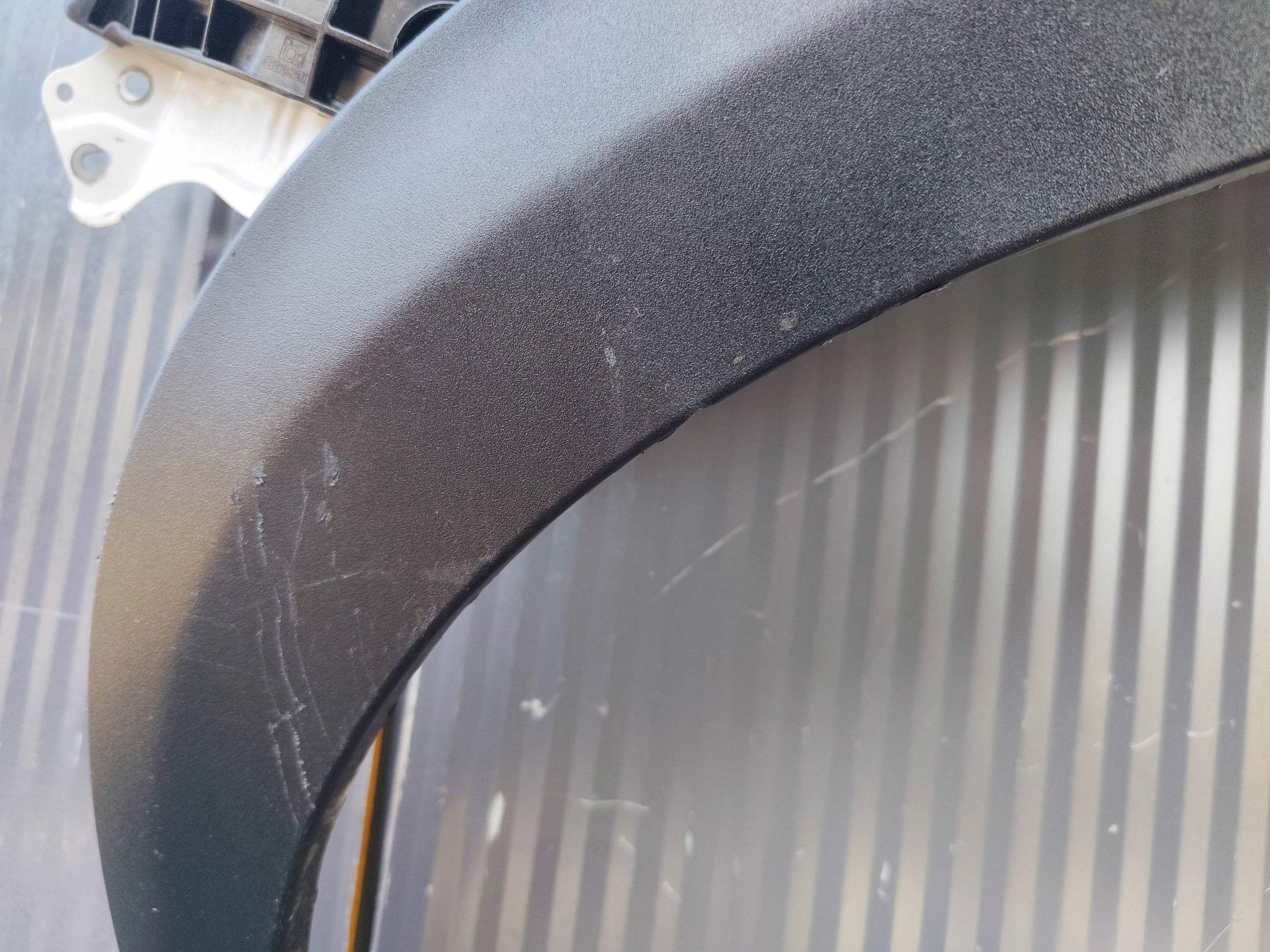 TOYOTA YARIS CROSS fender front left complete DEMONTAZ