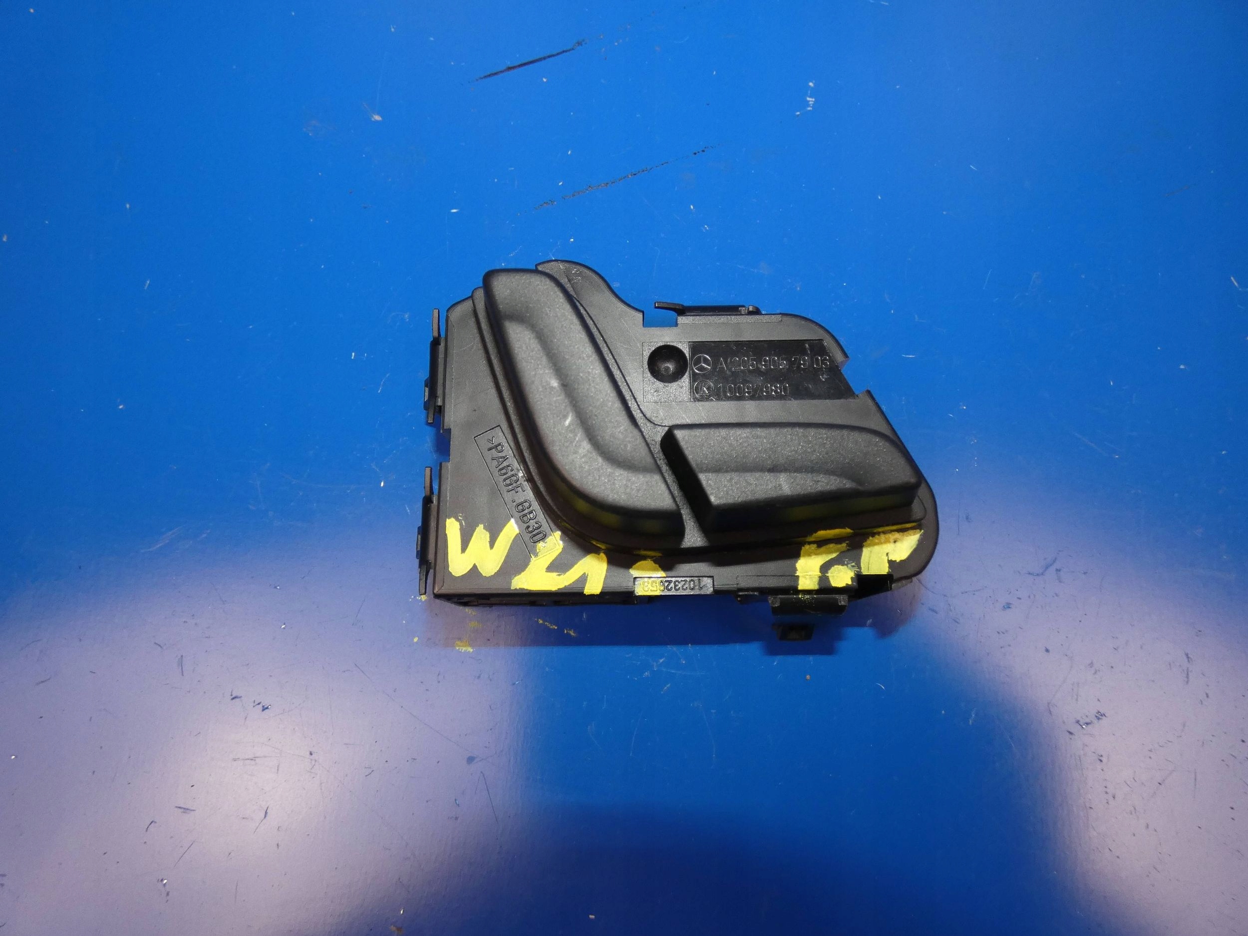 MERCEDES E KLASA W213 C W205 switch control panel seat right PRZO