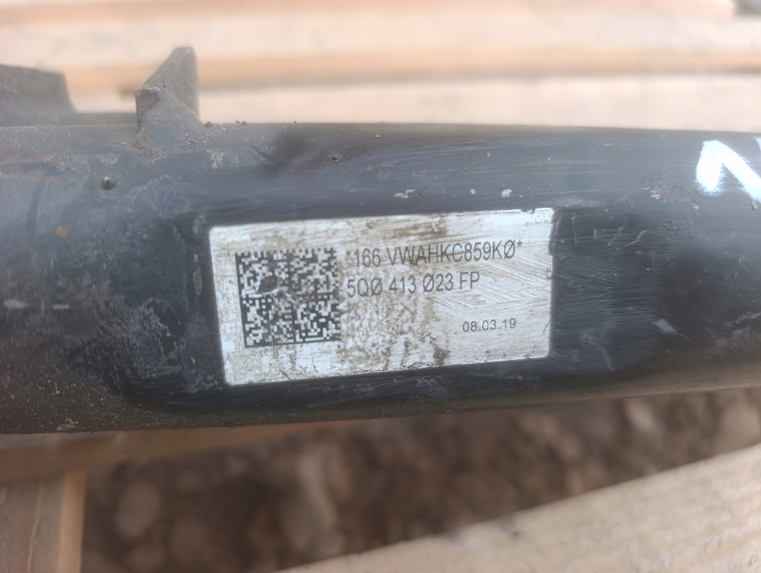 MACPHERSON shock absorber left front SEAT LEON 5Q0413023FP