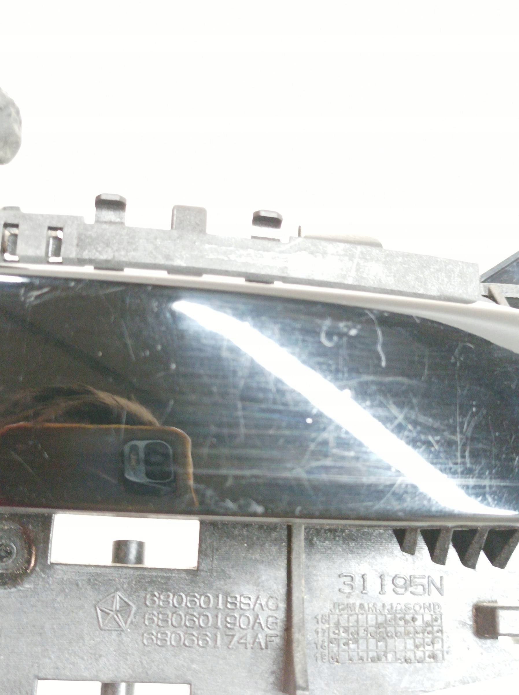 handle exterior right rear part 186017461 Dodge Charger VII (2011- )
