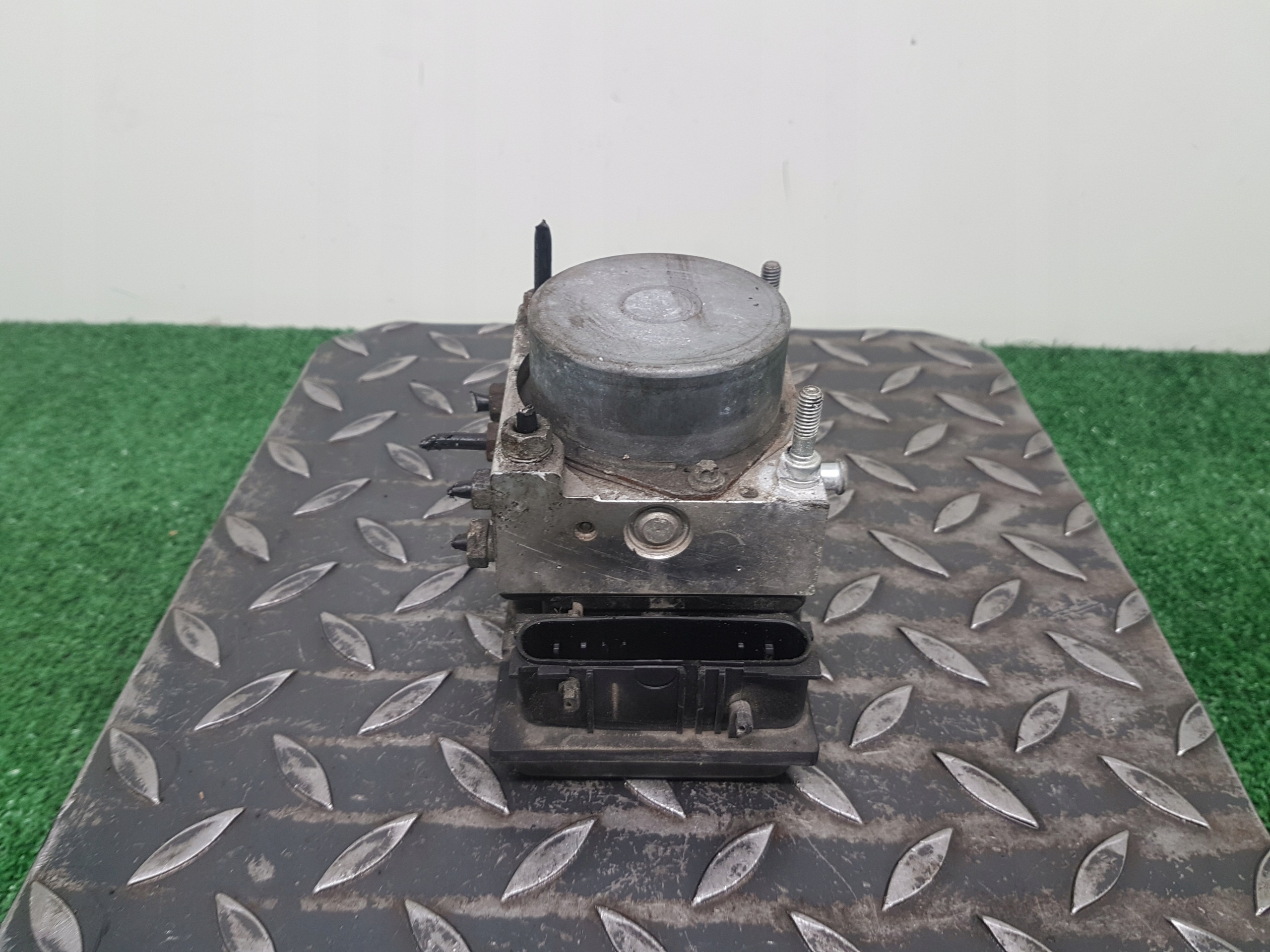 pompe ABS OPEL CORSA D 0265231537
