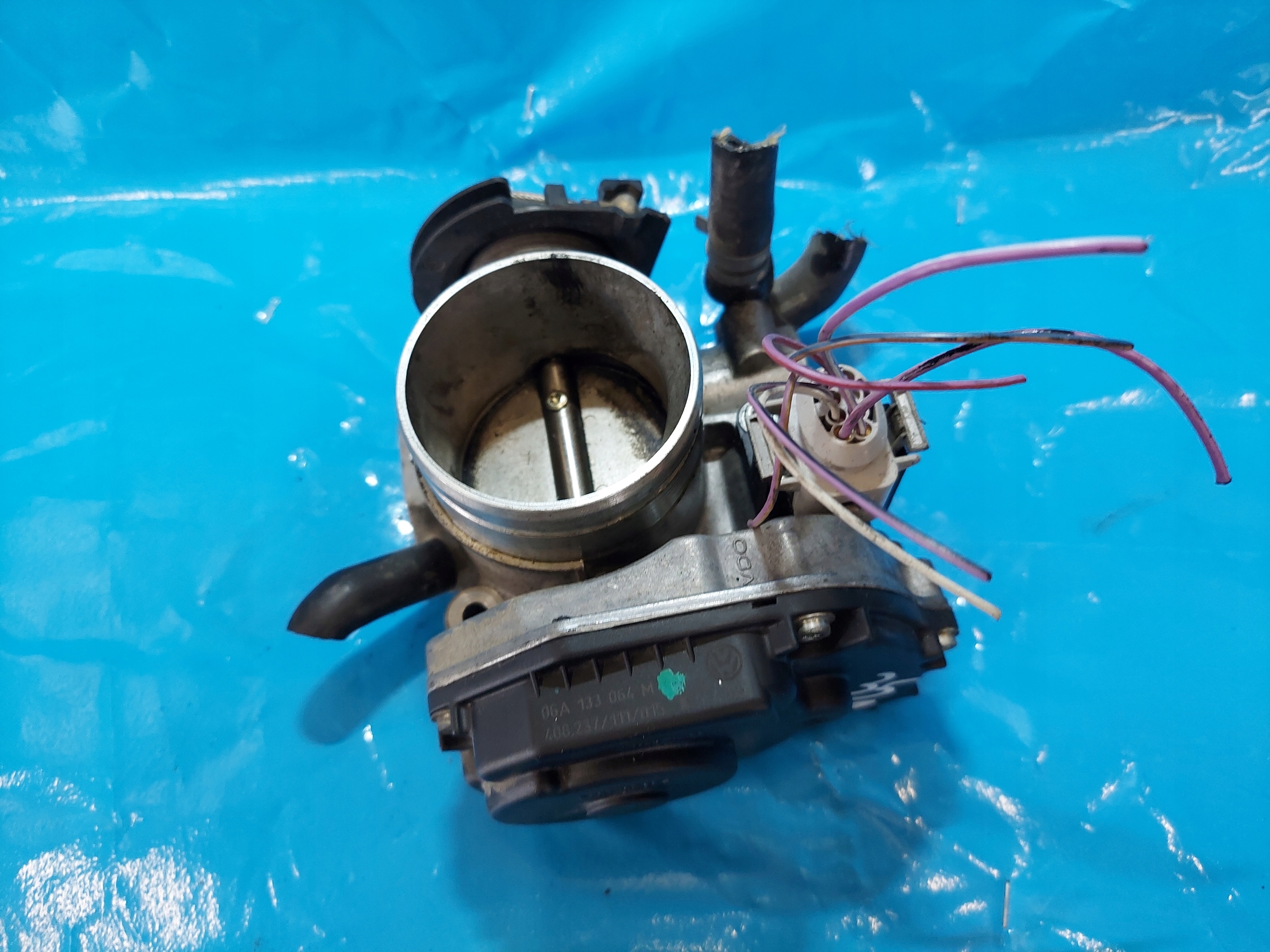 Valvola a farfalla A3 8L GOLF IV 1.8 20V 06A133064M