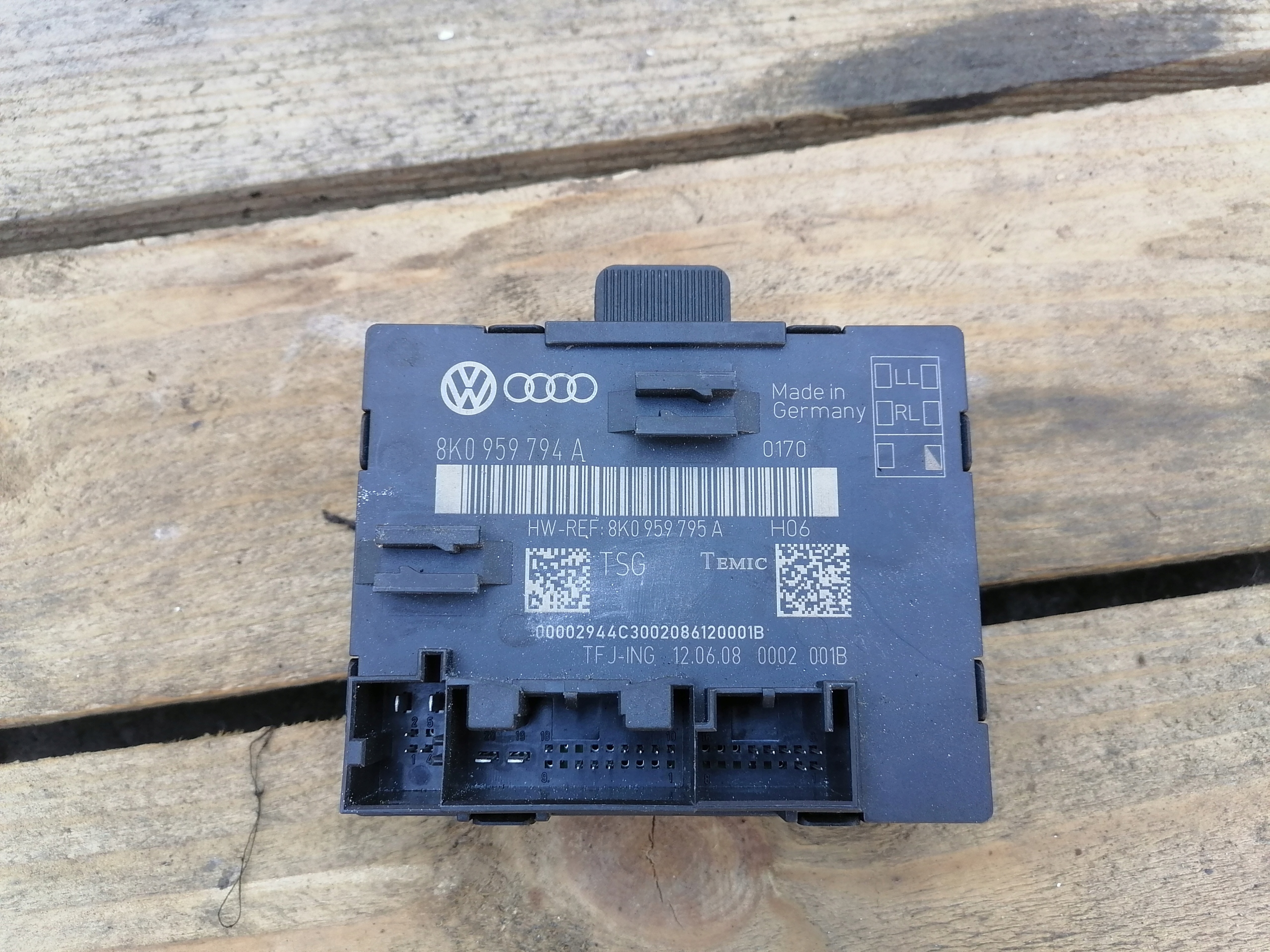 control unit door right rear part AUDI A4 B8 8K0959794A
