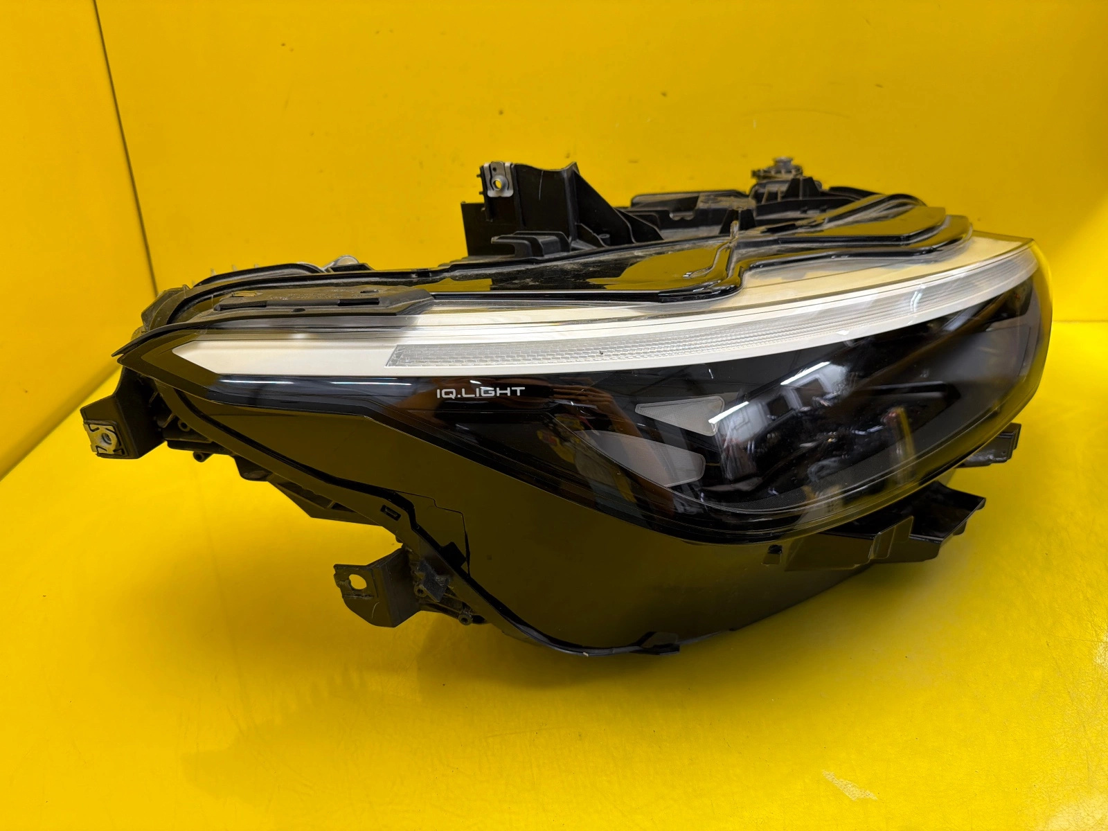 light right front VW ID.7 IQ Light Full Led 14B941036A