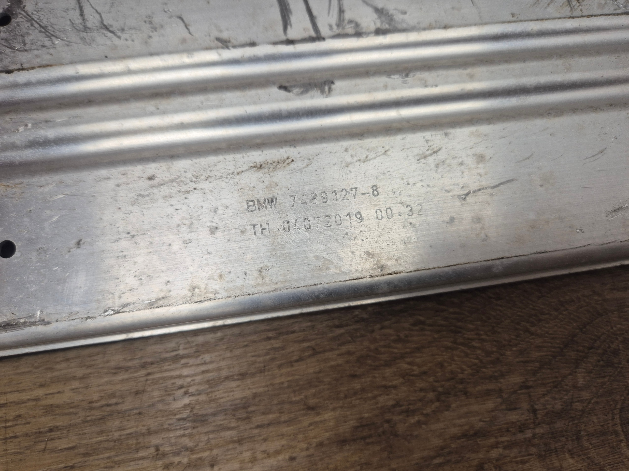 BMW 3 G20 G21 G22 G23 sider console pillar lower TUNELU 7439127