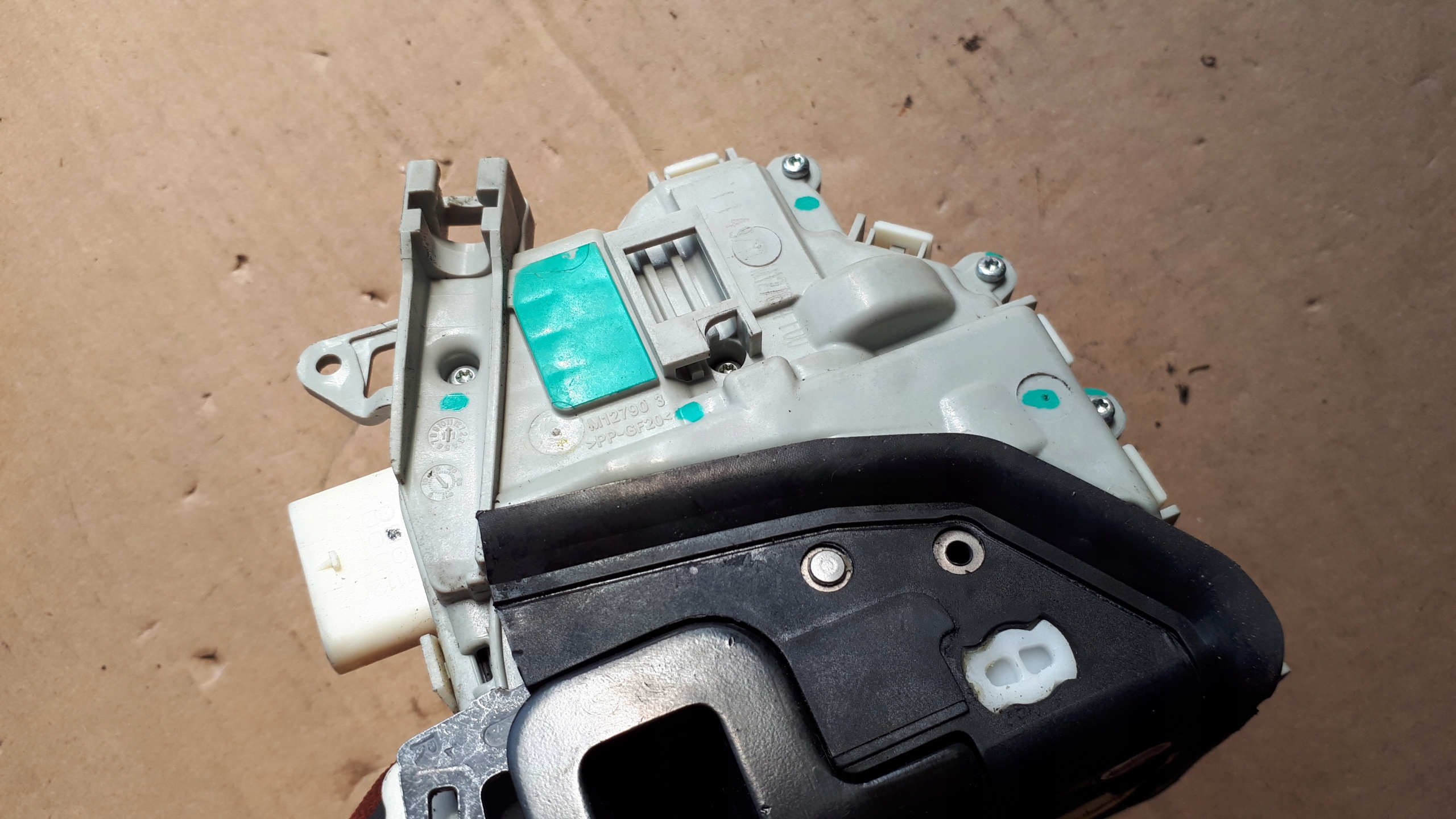A6 C7 4G lock door right front 5PIN A5 Q5 A6