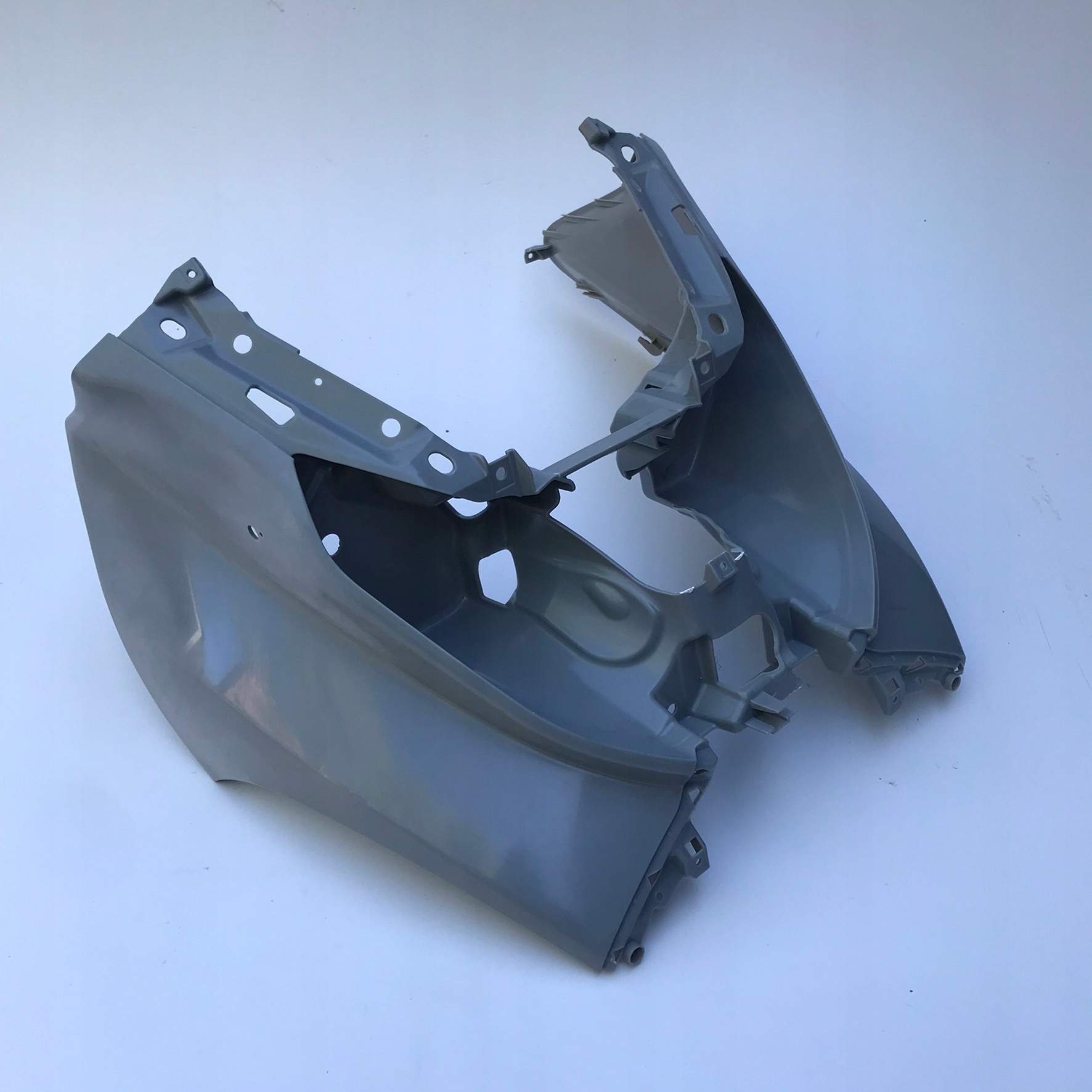 Piaggio MP3 vrchlík predný kryt čelný 14-22 Nová originál