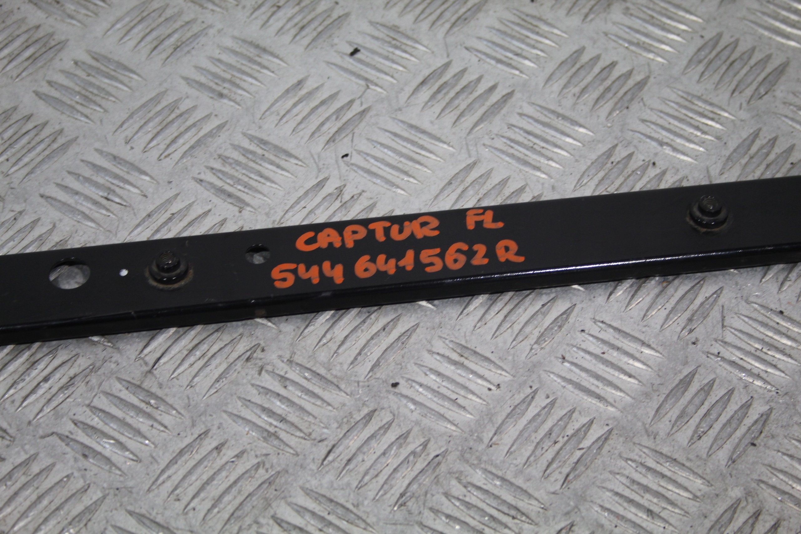 RINFORZO PARAURTI TRAVERSA CAPTUR E 1 LIFT 544641562R