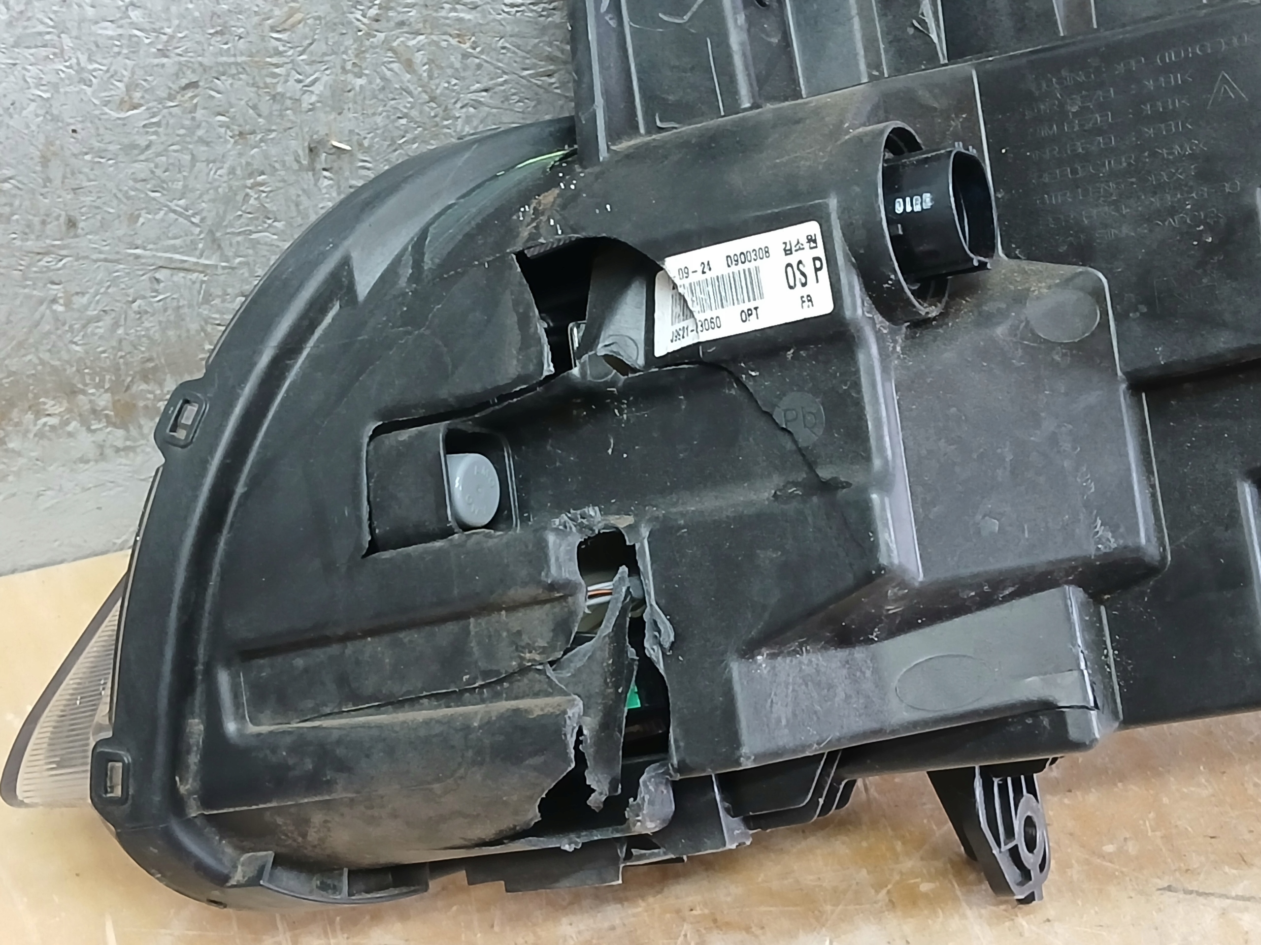 light front right HYUNDAI KONA FULL LED LIFT 92102J9600