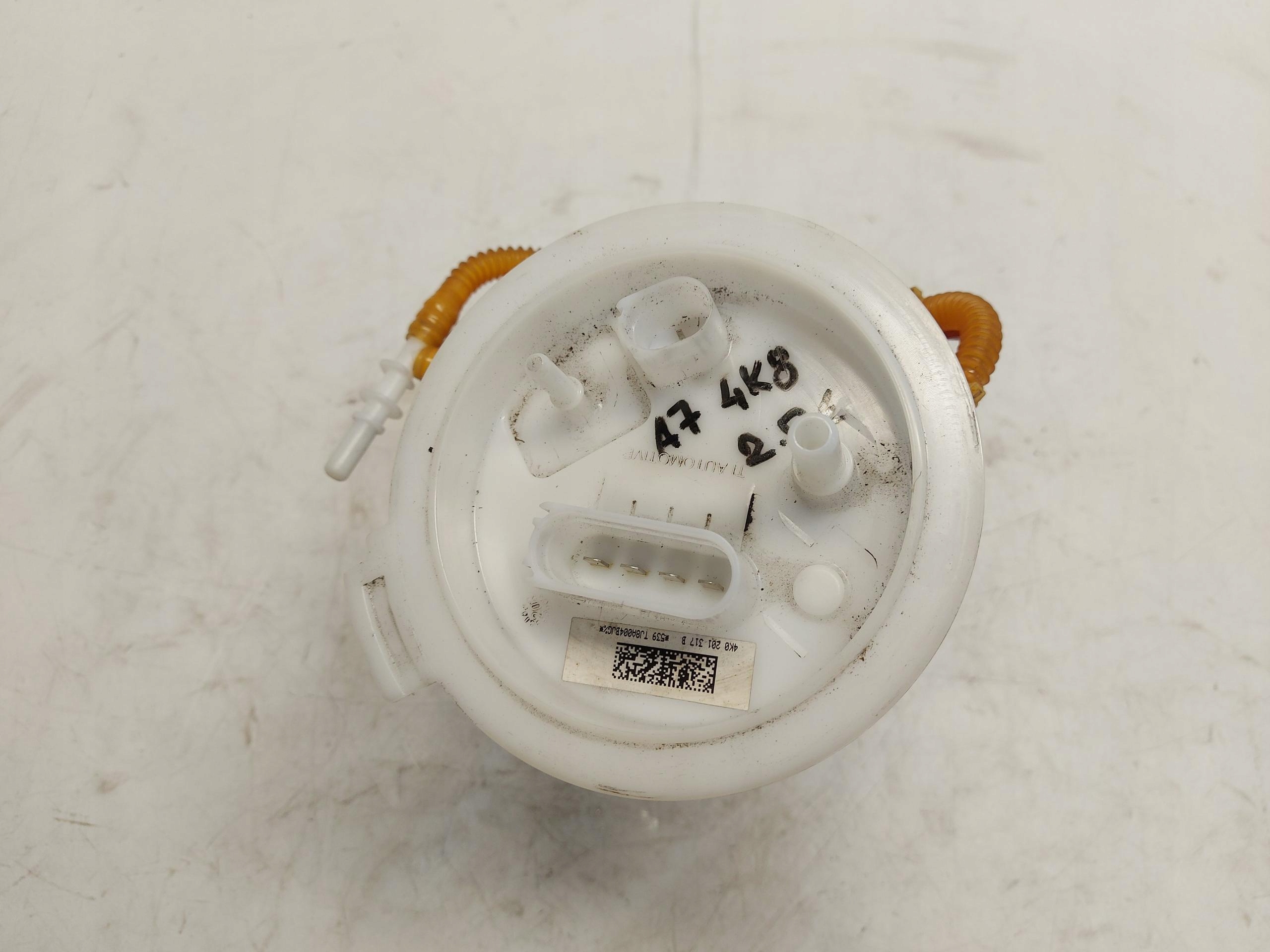 Audi A7 II 4K8 4M0 TFSI feed pump 4K0201317B