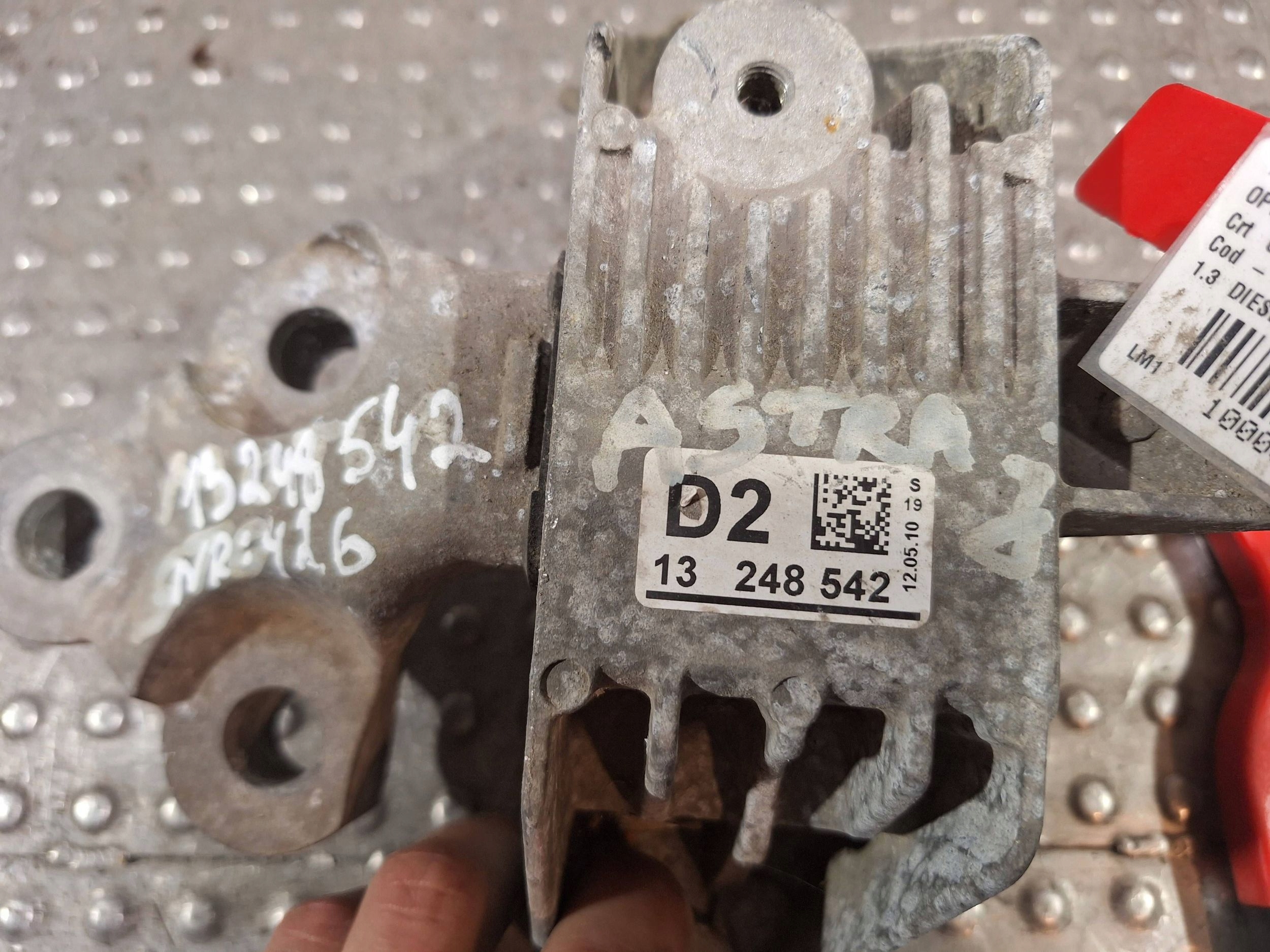 holder engine mount 13248542 OPEL ASTRA J GTC 1.3 CDTI 12