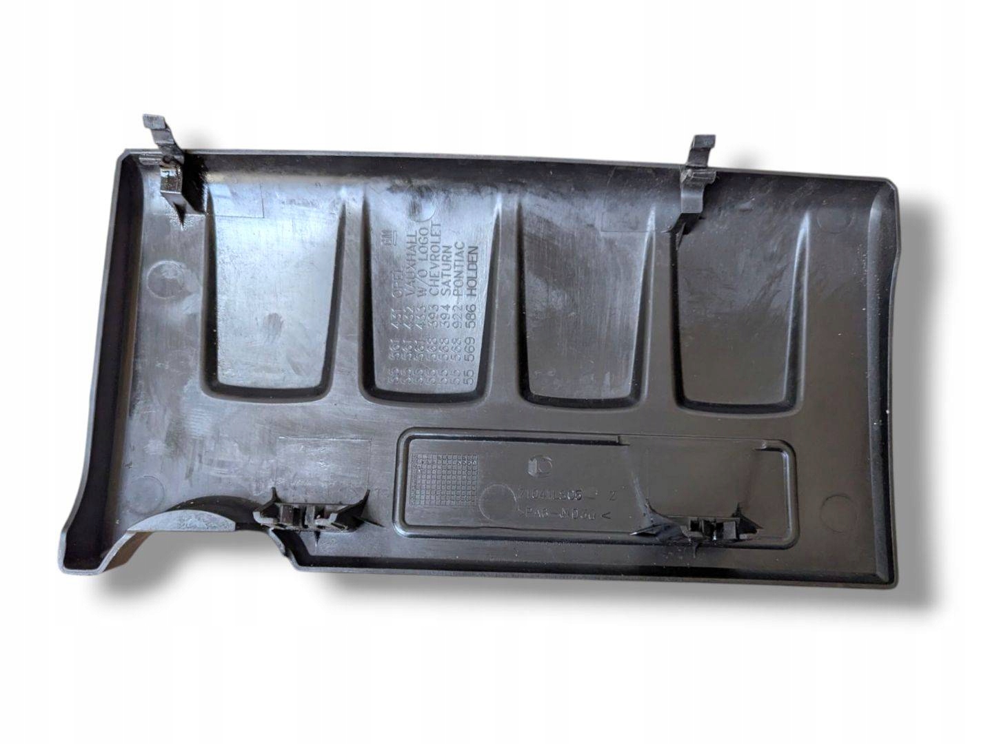 Abdeckung der Ventile Opel Corsa D 2010 55561426