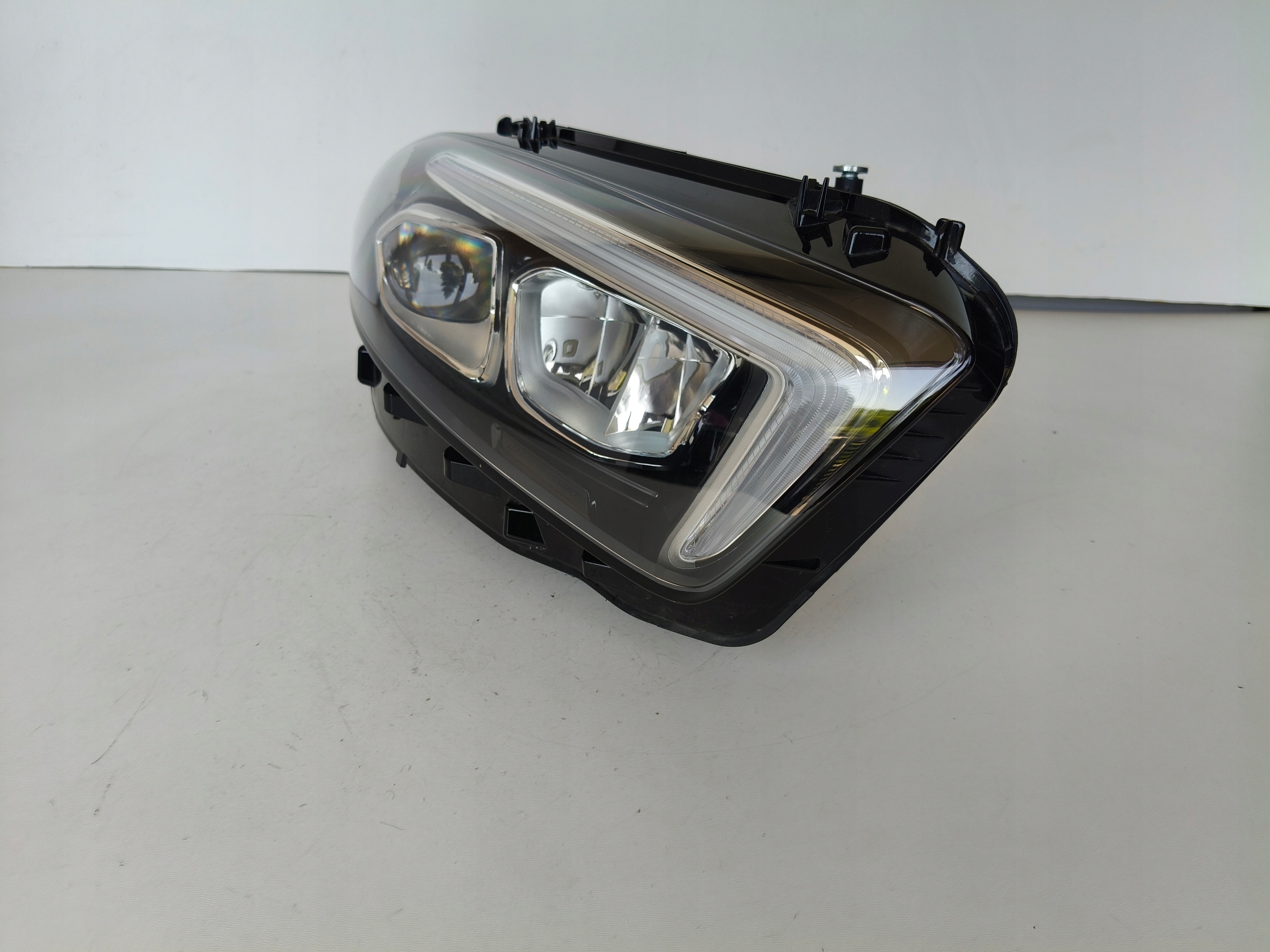 light right REFLEKTOR MERCEDES A-KLASA W177 18- FULL LED