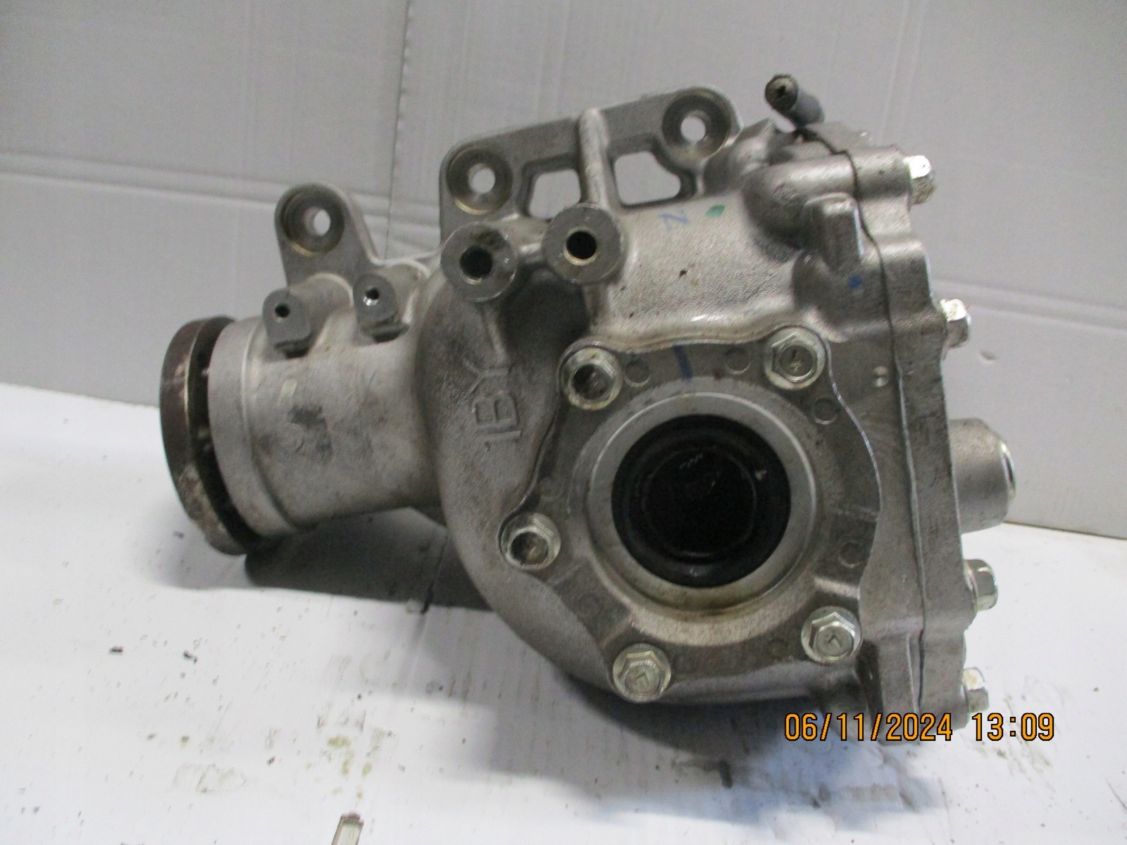 diff differential INFINITI QX50 3,0D 1BY front front