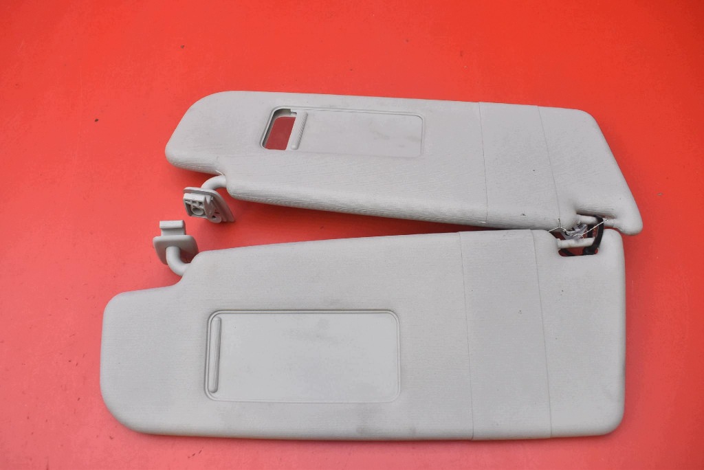 Blende Abdeckung PRZECIWSLONECZNA EU VW GOLF 5 V PLUS 04-09