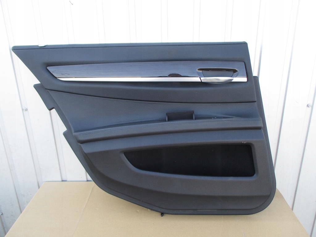 BMW F01 08-15 TAPICERKA BOCZEK DRZWI LEWY TYŁ