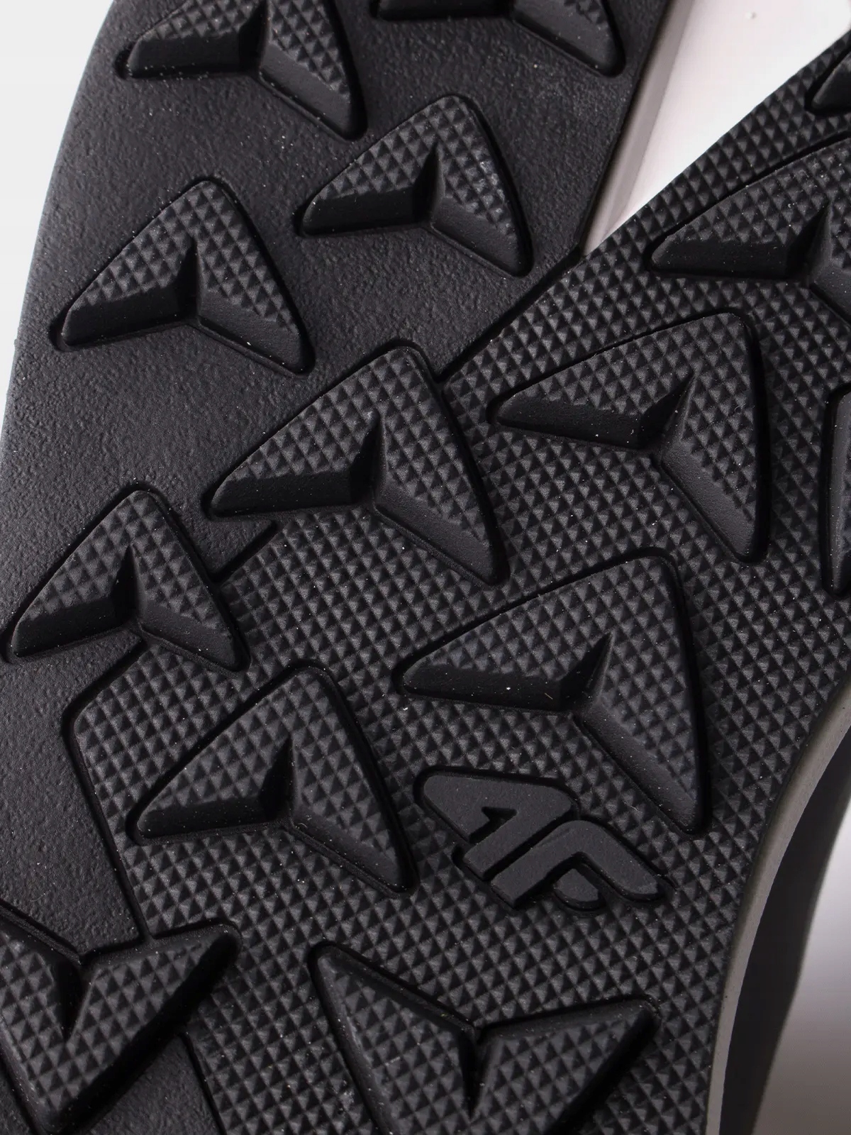 BUTY ZIMOWE DZIECIĘCE 4F JUNIOR TRAPERY OBUWIE JESIENNE SZUROWANE AW22M007 Rozmiar (new) 38