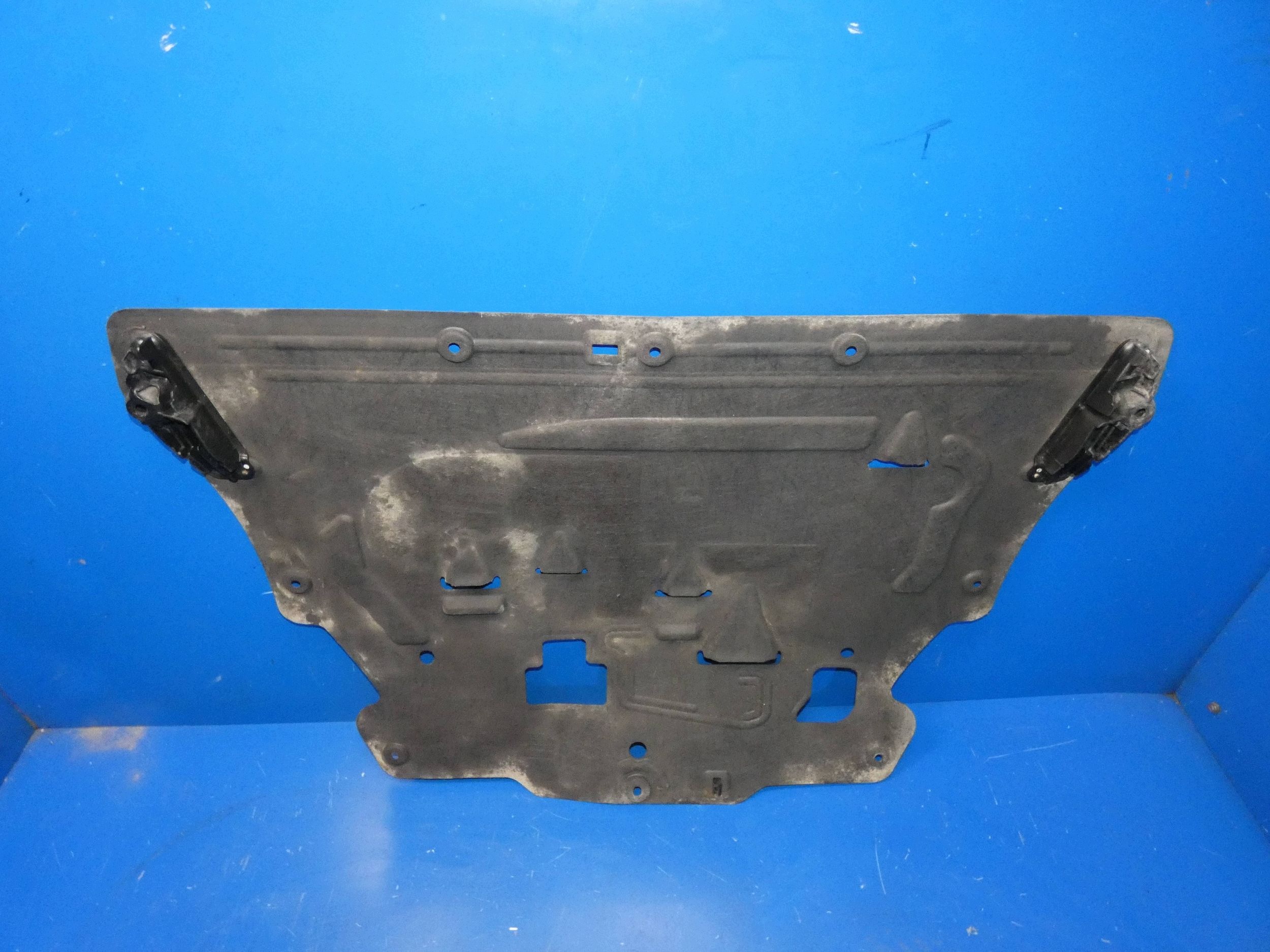 VOLVO XC60 II 17- cover lower of the engine cover below engine