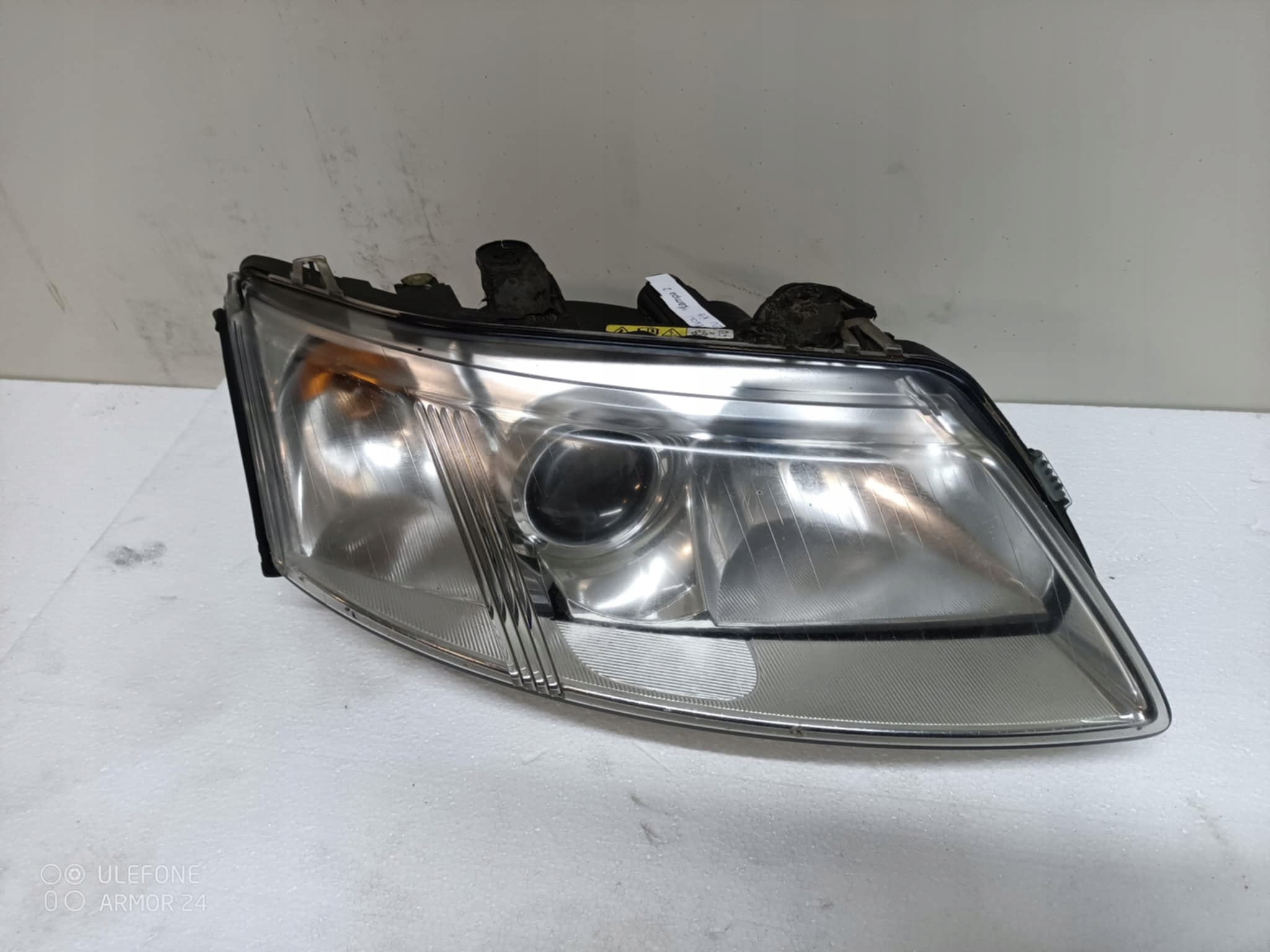 REFLEKTOR light right right front SAAB 93 9-3 II XENON PRZEDLIFT 02-07 EU