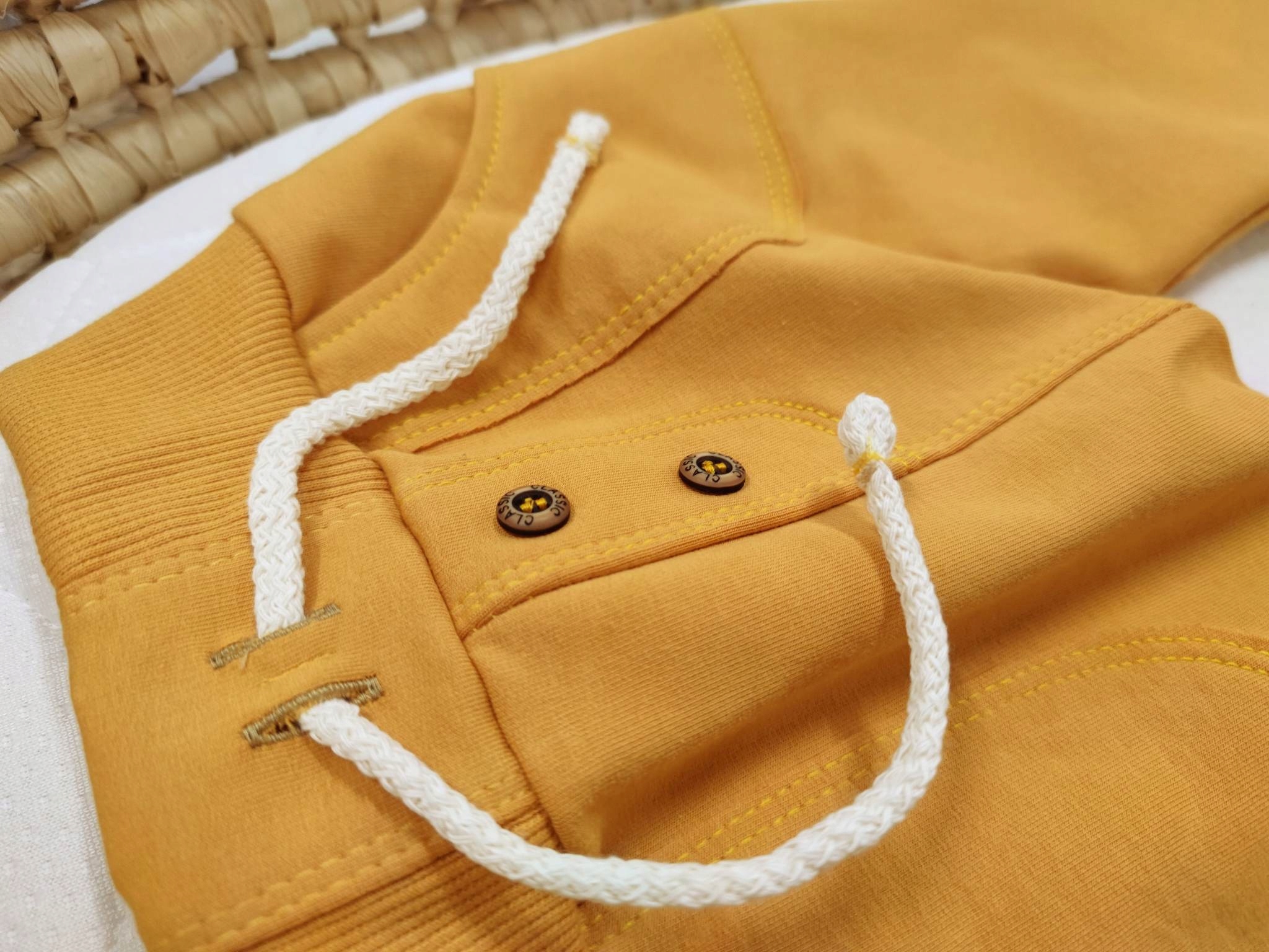 Spodnie dresowe dla chłopca miodowe Mrofi (PL) 86 Wzór dominujący bez wzoru