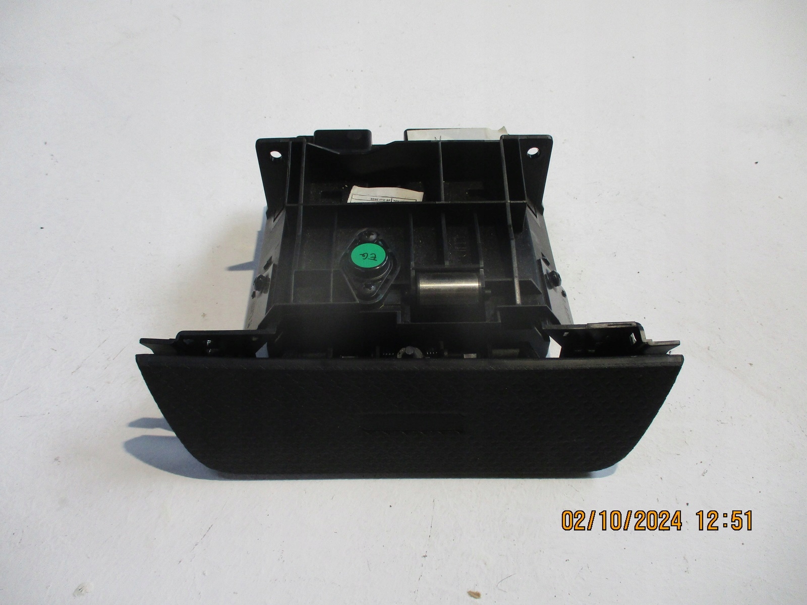 passenger compartment consoles CITROEN C4 III Y0046743