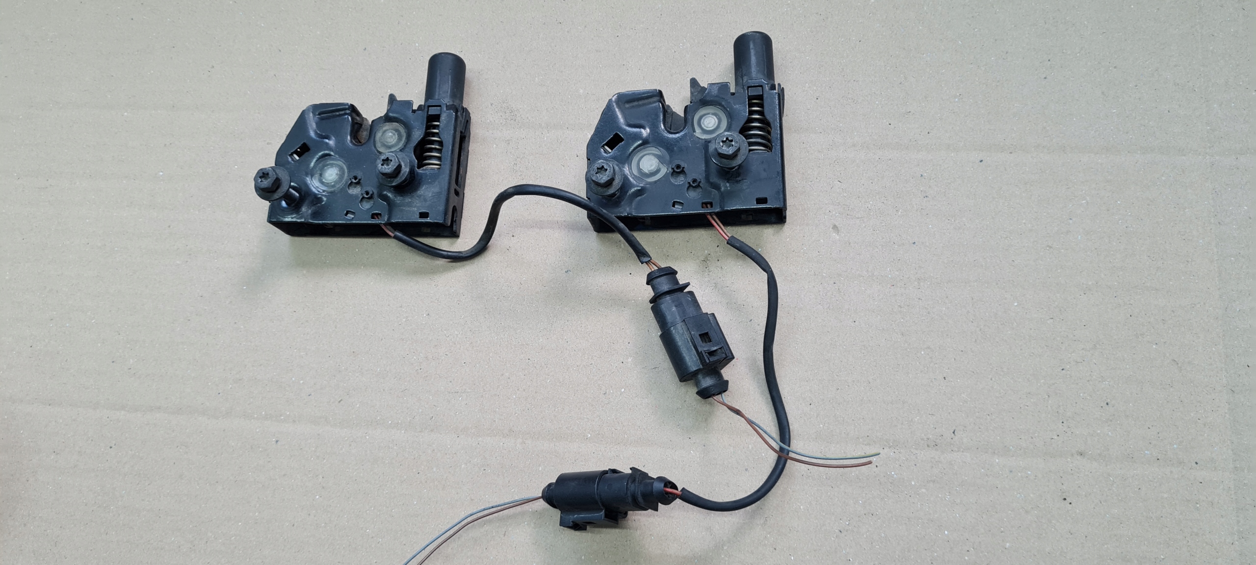 A6 C7 4G S6 bonnet latch lock front 4G0823509C S7 4G A7