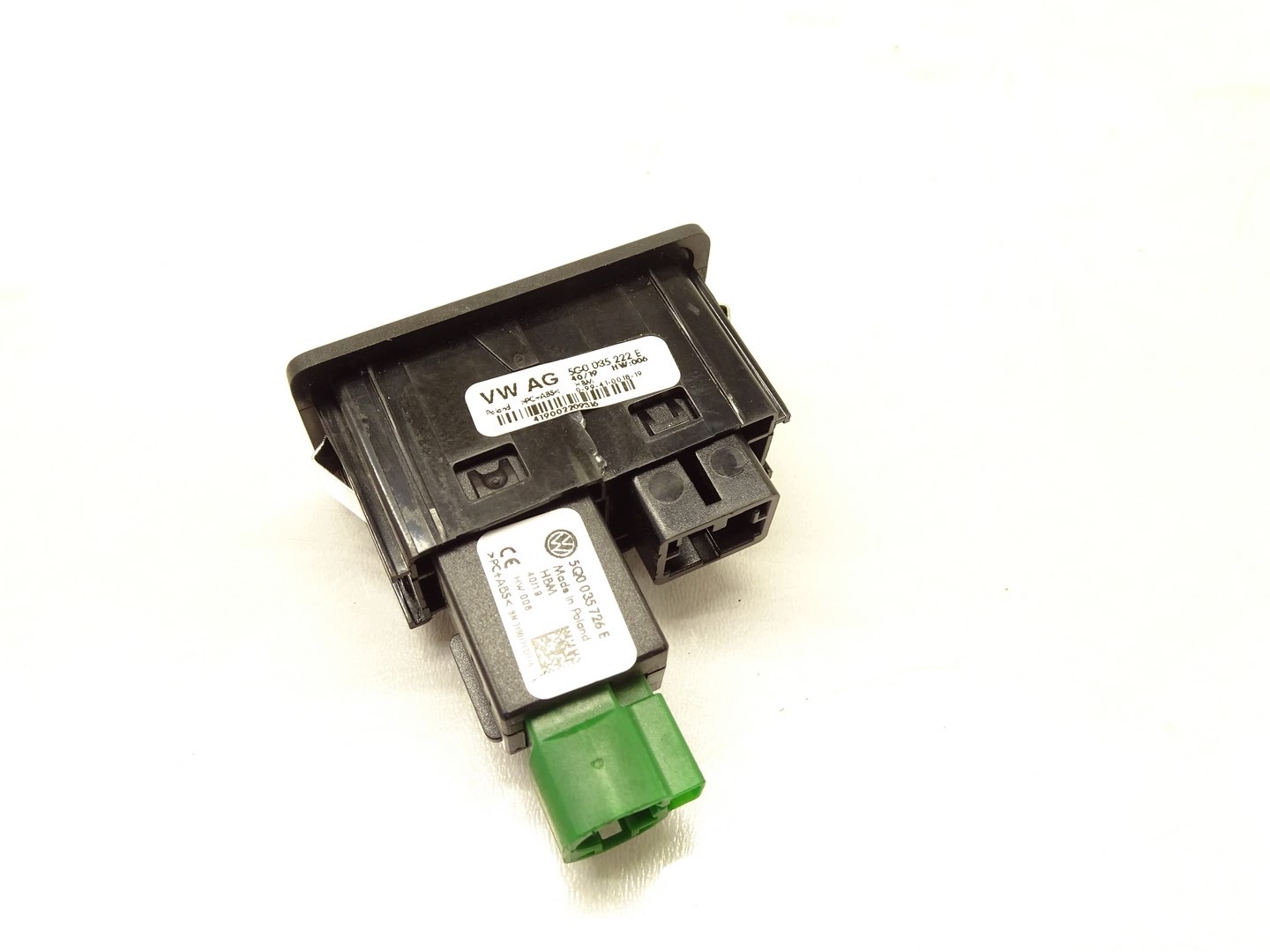 adapter PORT USB AUX VW AUDI SKODA 5G0035222E
