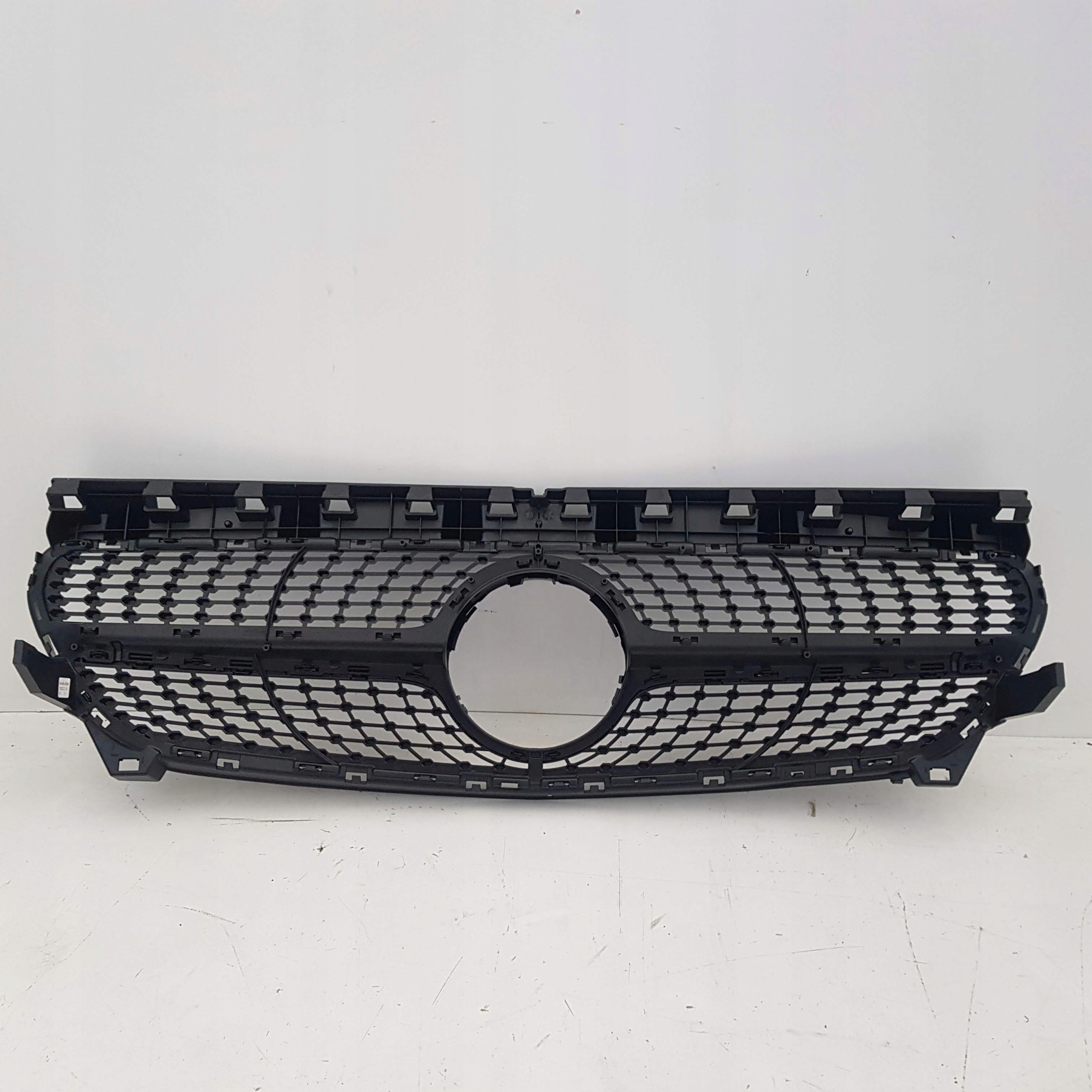 MERCEDES CLA 117 ATRAPA GRIL DIAMOND NOWA ORYGINAŁ Numer katalogowy oryginału A1178809700