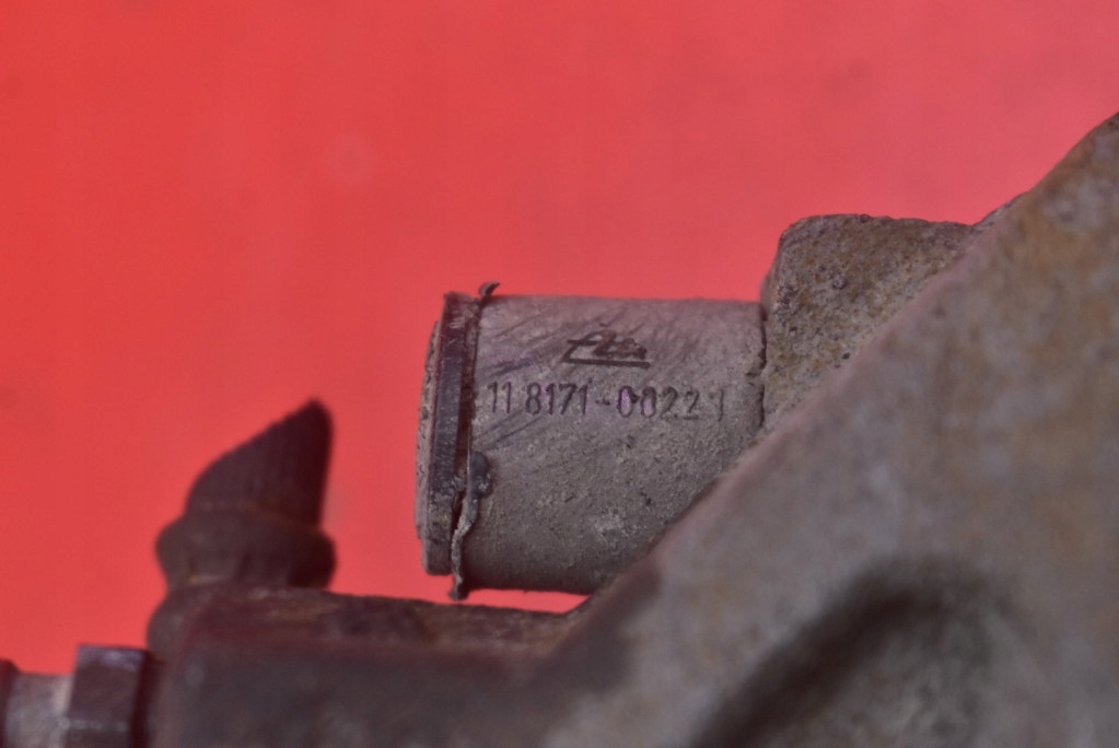 caliper brake left front TOYOTA YARIS 3 III 1.0 69 KM 17-19