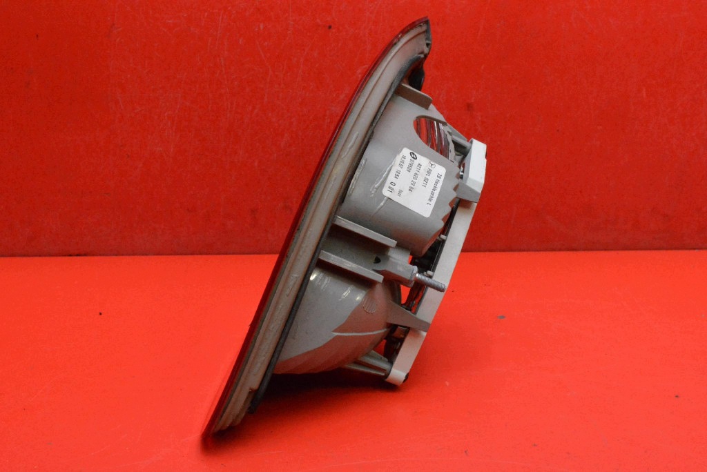 light left rear part rear A2118202964 MERCEDES E-KLASA W211 KOMBI LIFT 06-09